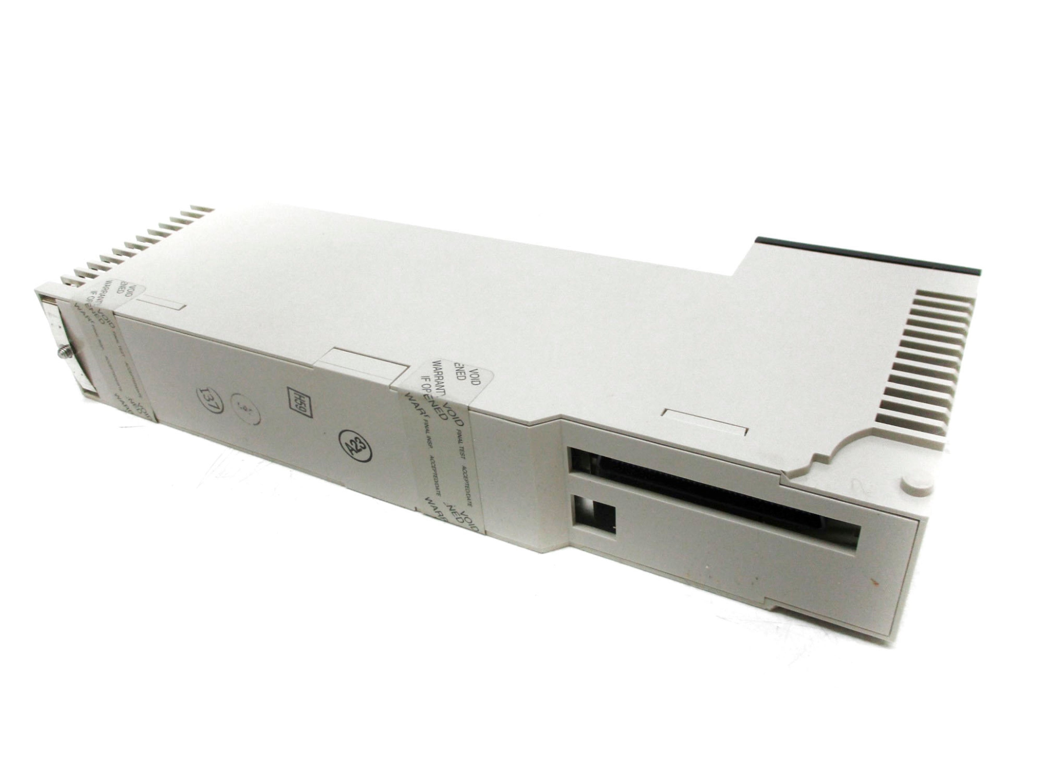 SCHNEIDER AUTOMATION 140DAO84210 UNMP