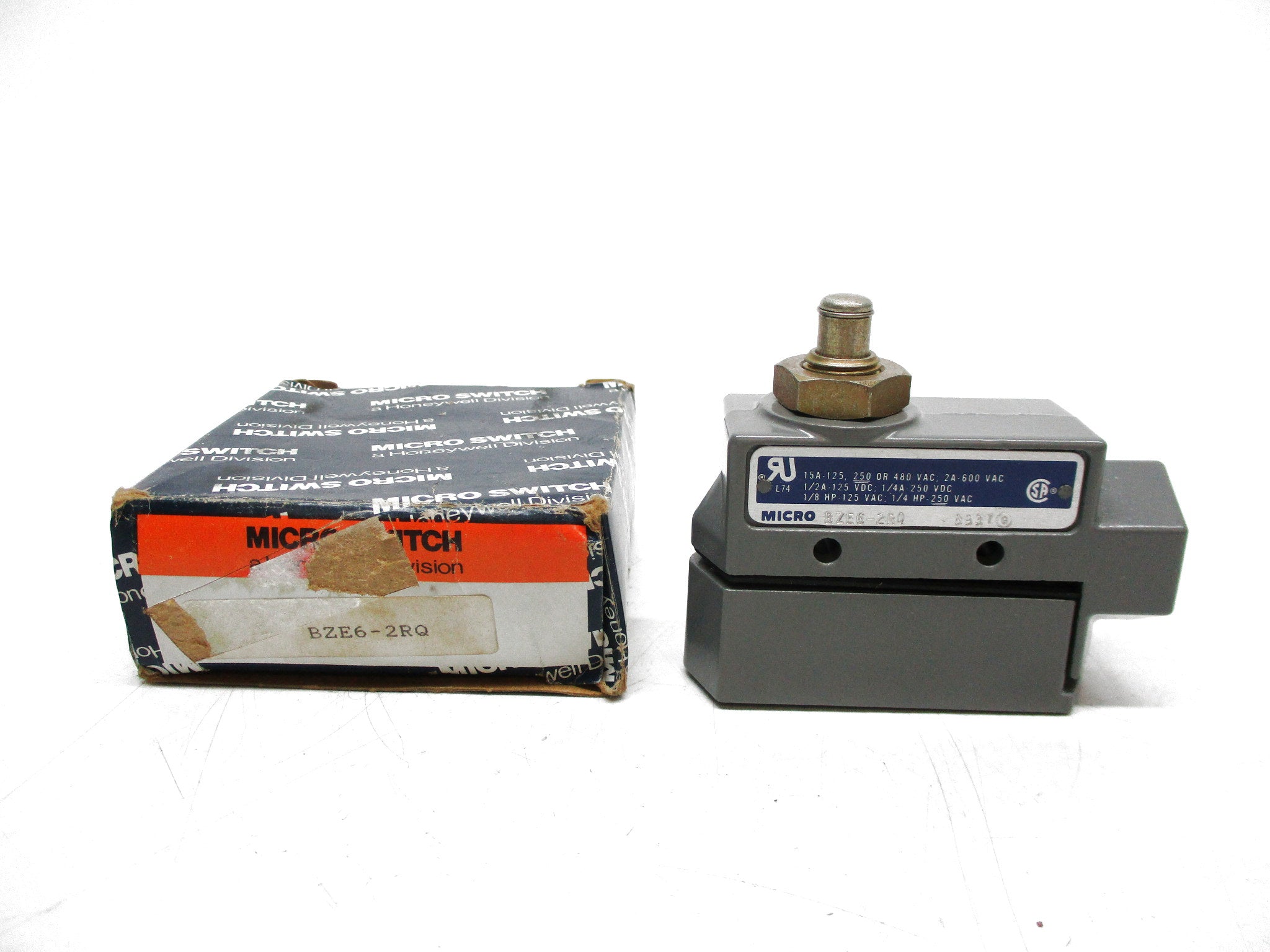 MICRO SWITCH BZE6-2R0 (GREY) (AS PICTURED) NSMP