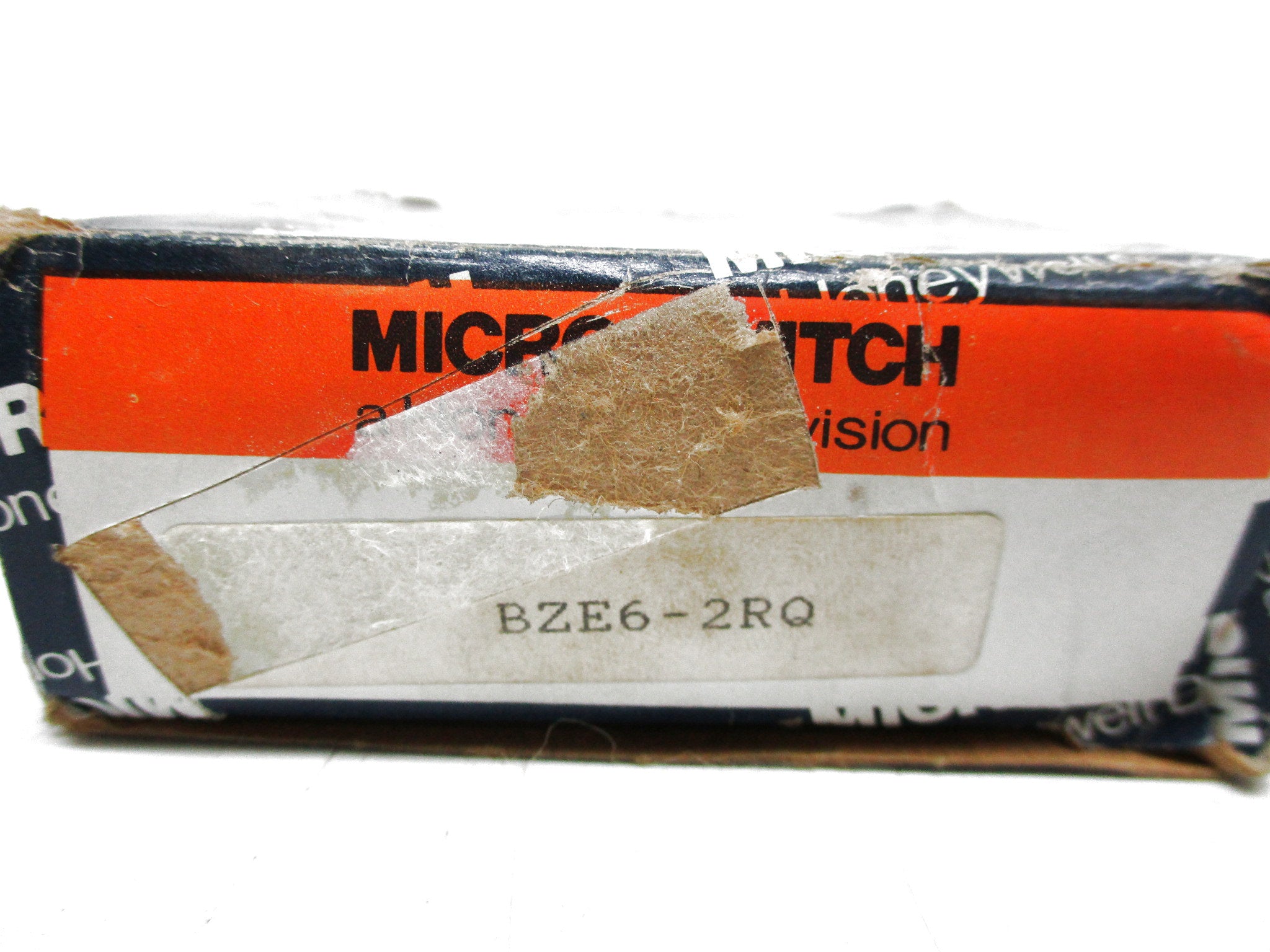 MICRO SWITCH BZE6-2R0 (GREY) (AS PICTURED) NSMP