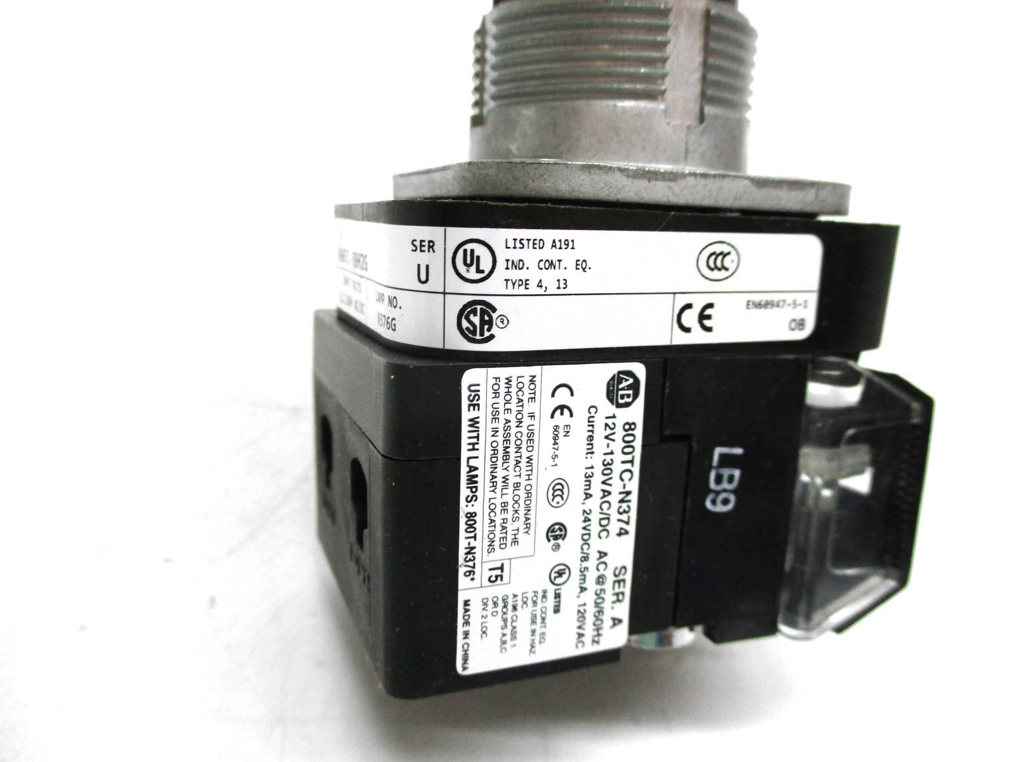 ALLEN BRADLEY 800TC-QBH2G SER. U  (WH) NSMP