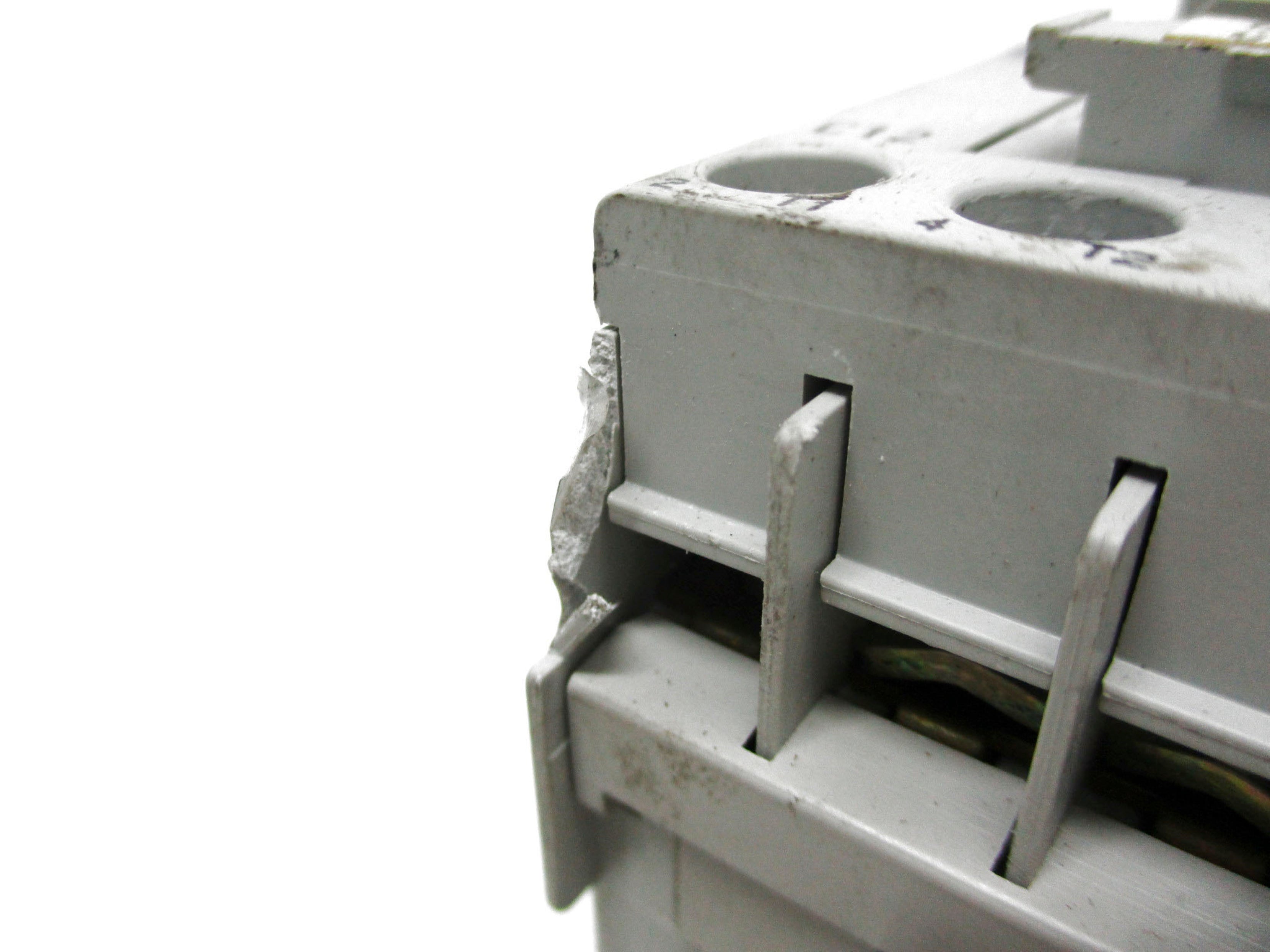 ALLEN BRADLEY 100-C12ZJ01 SER. A 24VDC (AS PICTURED) UNMP