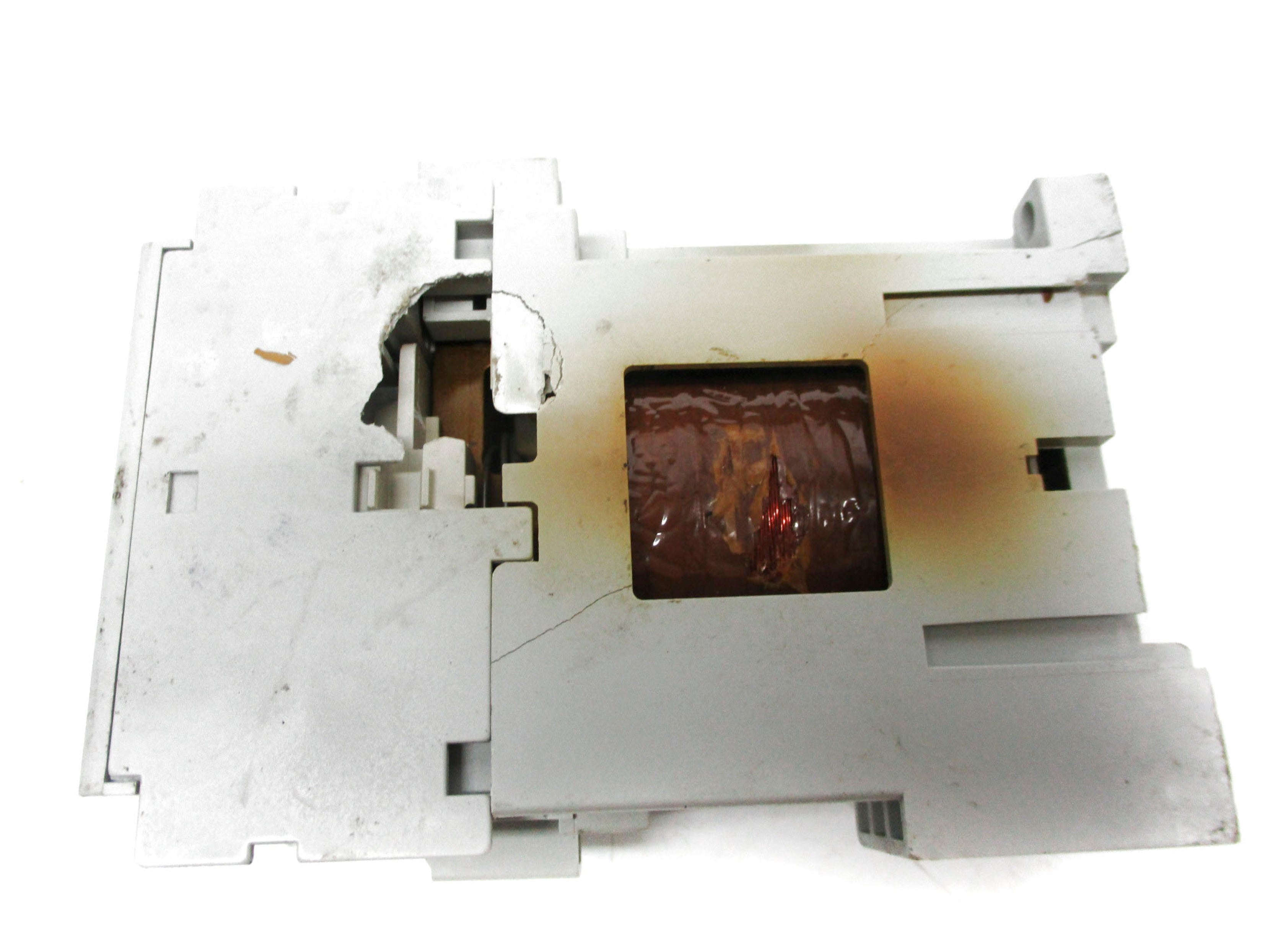 ALLEN BRADLEY 700-CF310DJ SER. A 24VDC (AS PICTURED) UNMP