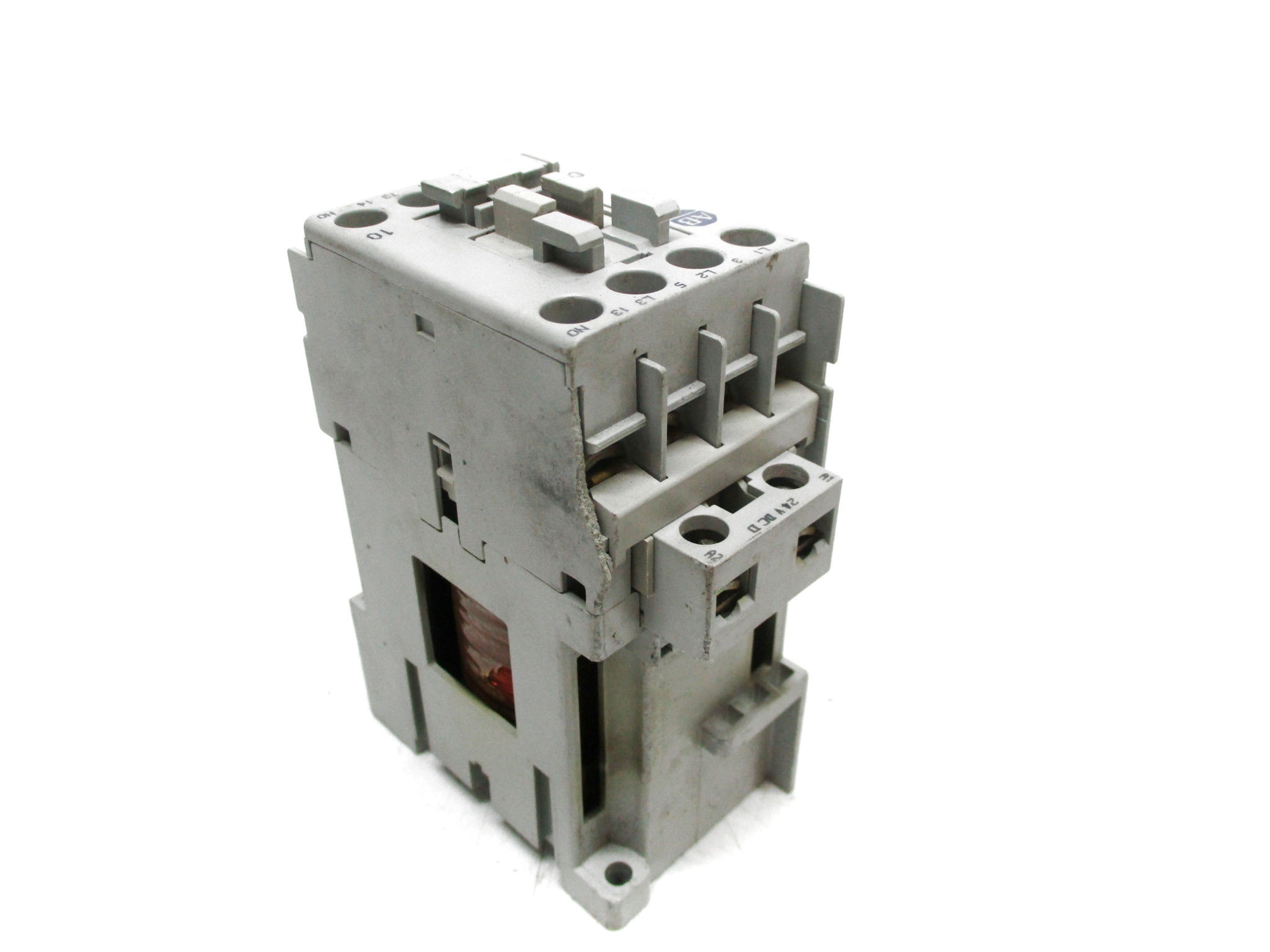 ALLEN BRADLEY 100-C09DJ10 SER. A 24VDC (AS PICTURED) UNMP