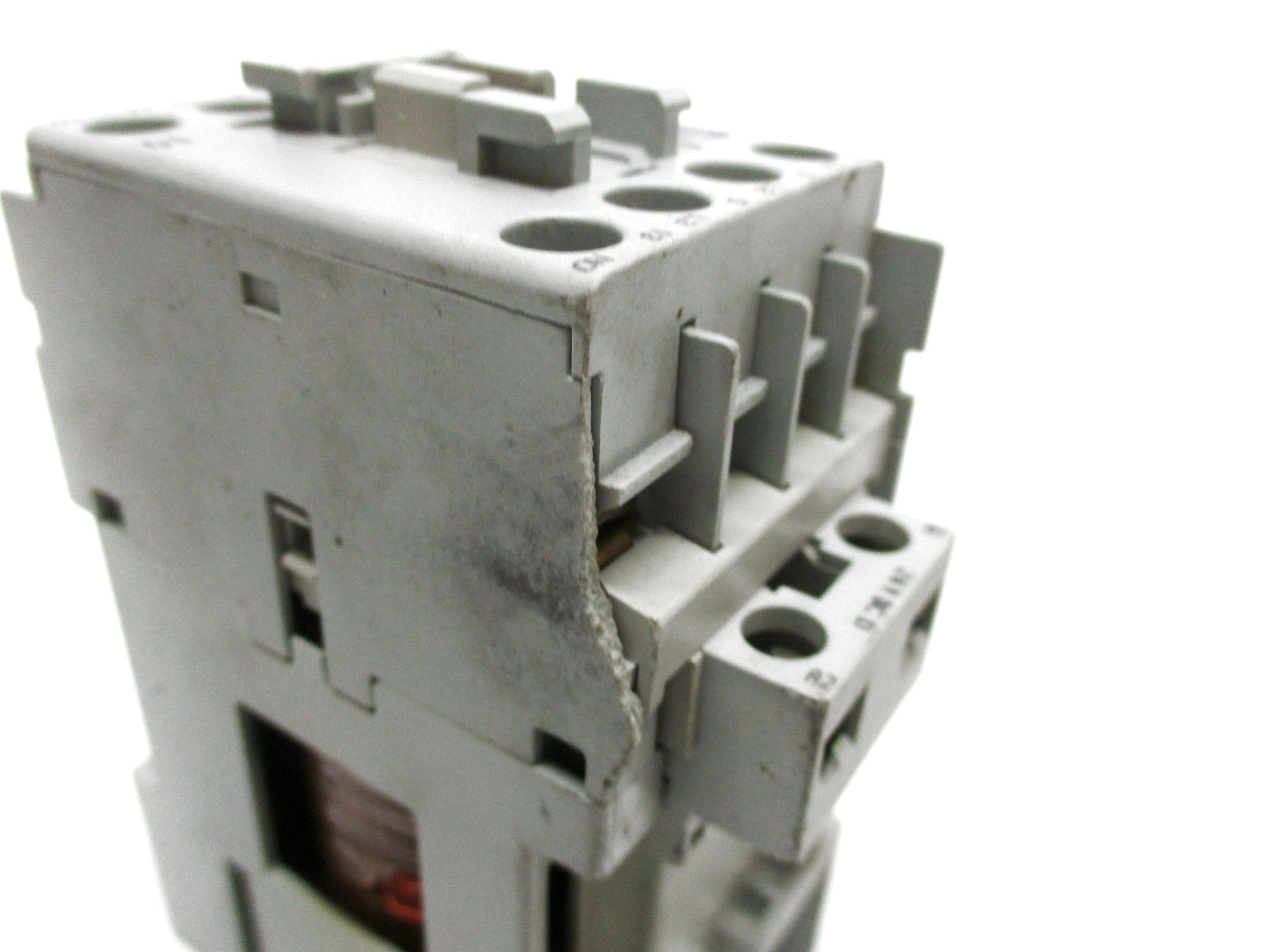 ALLEN BRADLEY 100-C09DJ10 SER. A 24VDC (AS PICTURED) UNMP