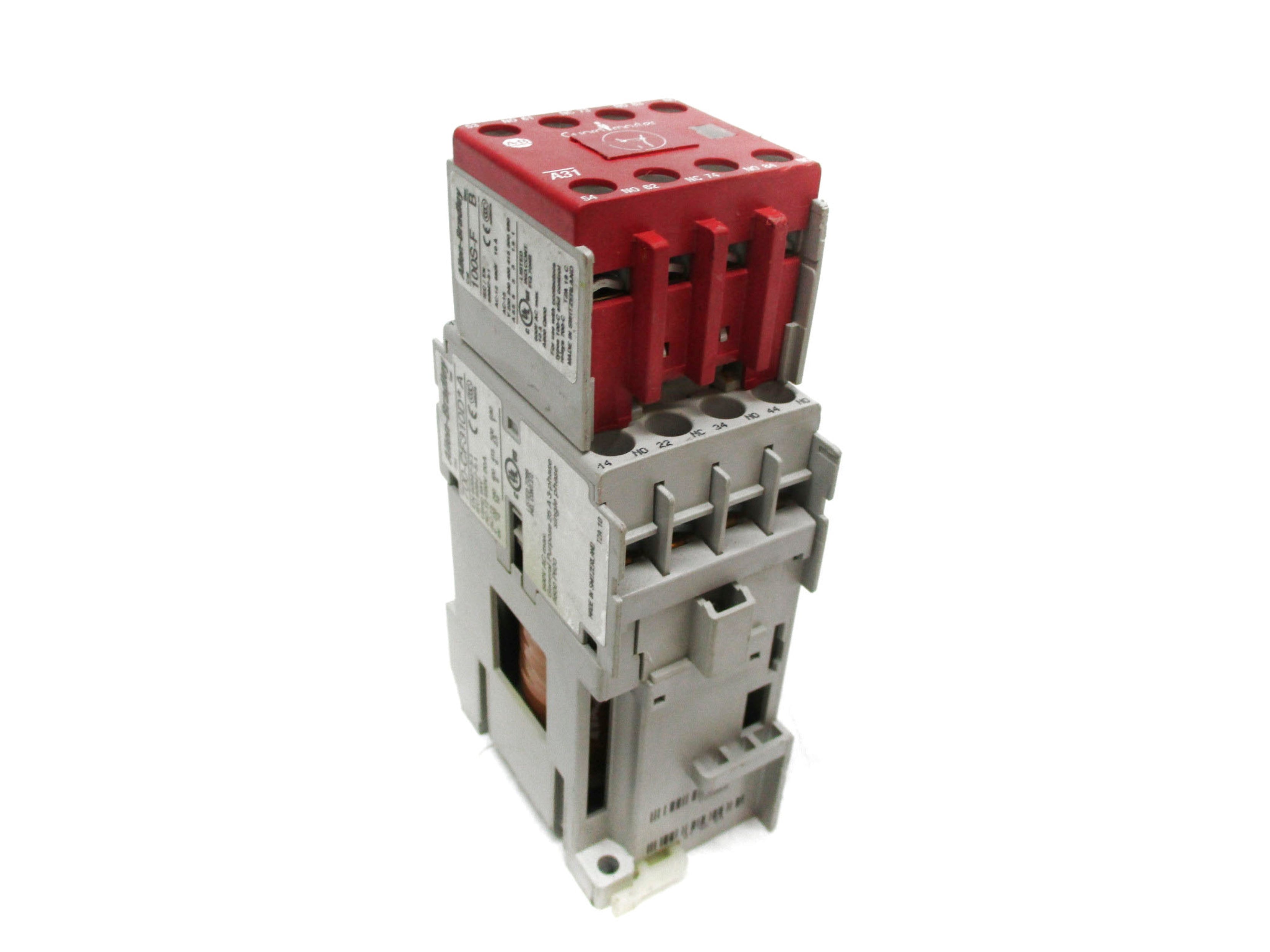 ALLEN BRADLEY 700S-CF620DJC SER. A 24VDC (AS PICTURED) UNMP