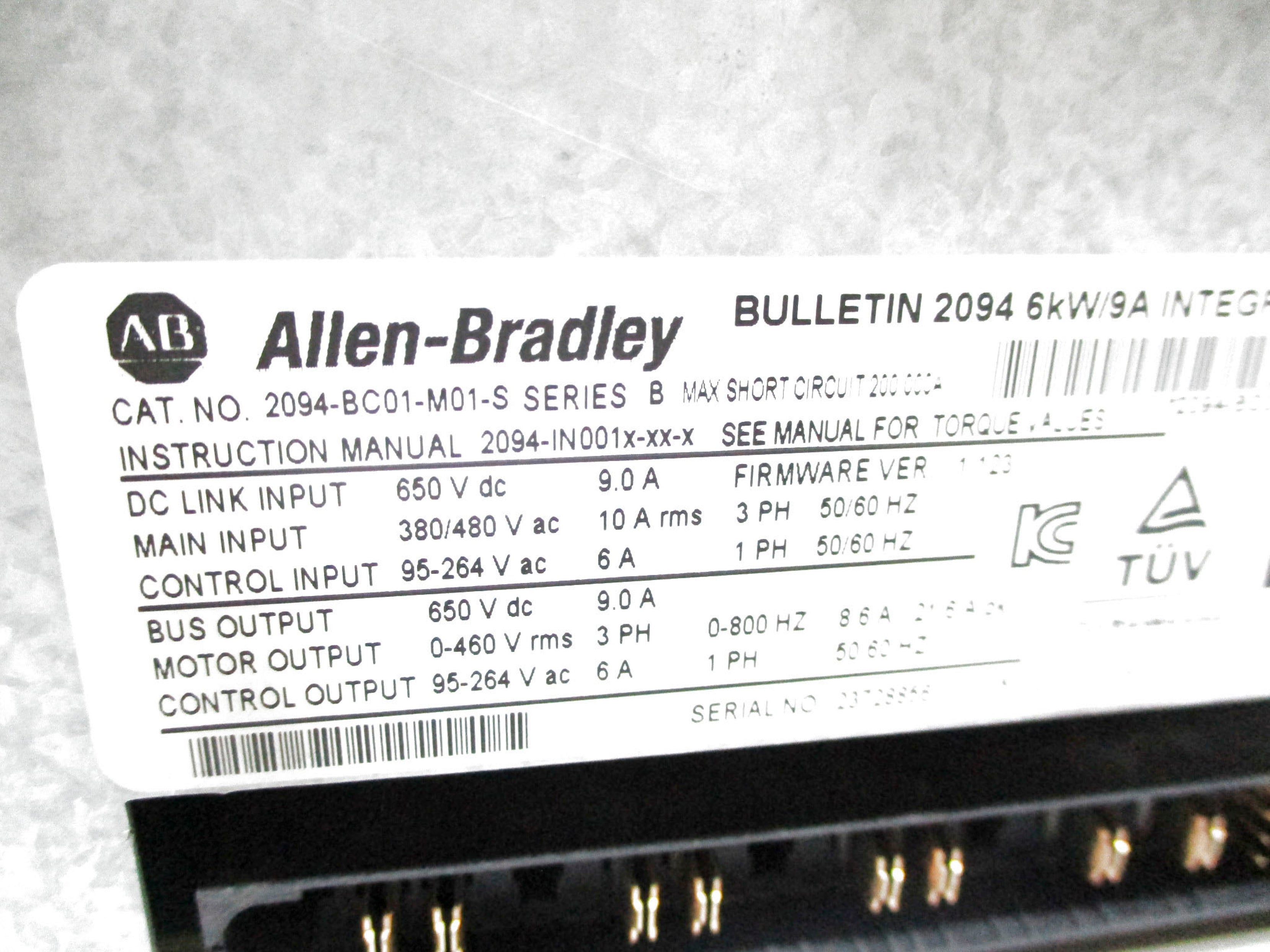 ALLEN BRADLEY 2094-BC01-M01-S SER. B F/W: 1.123 (AS PICTURED) UNMP
