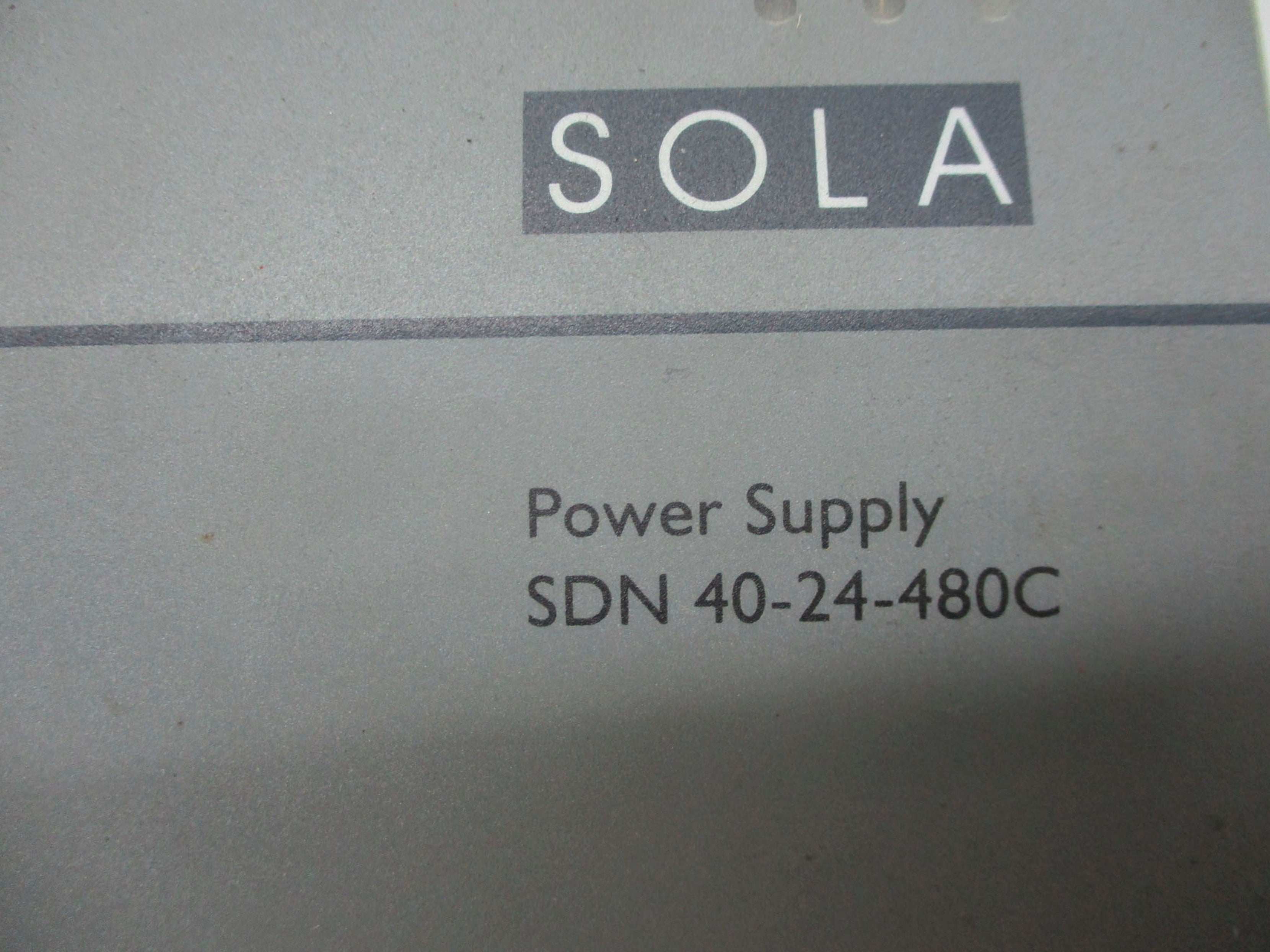 SOLA SDN40-24-480C UNMP