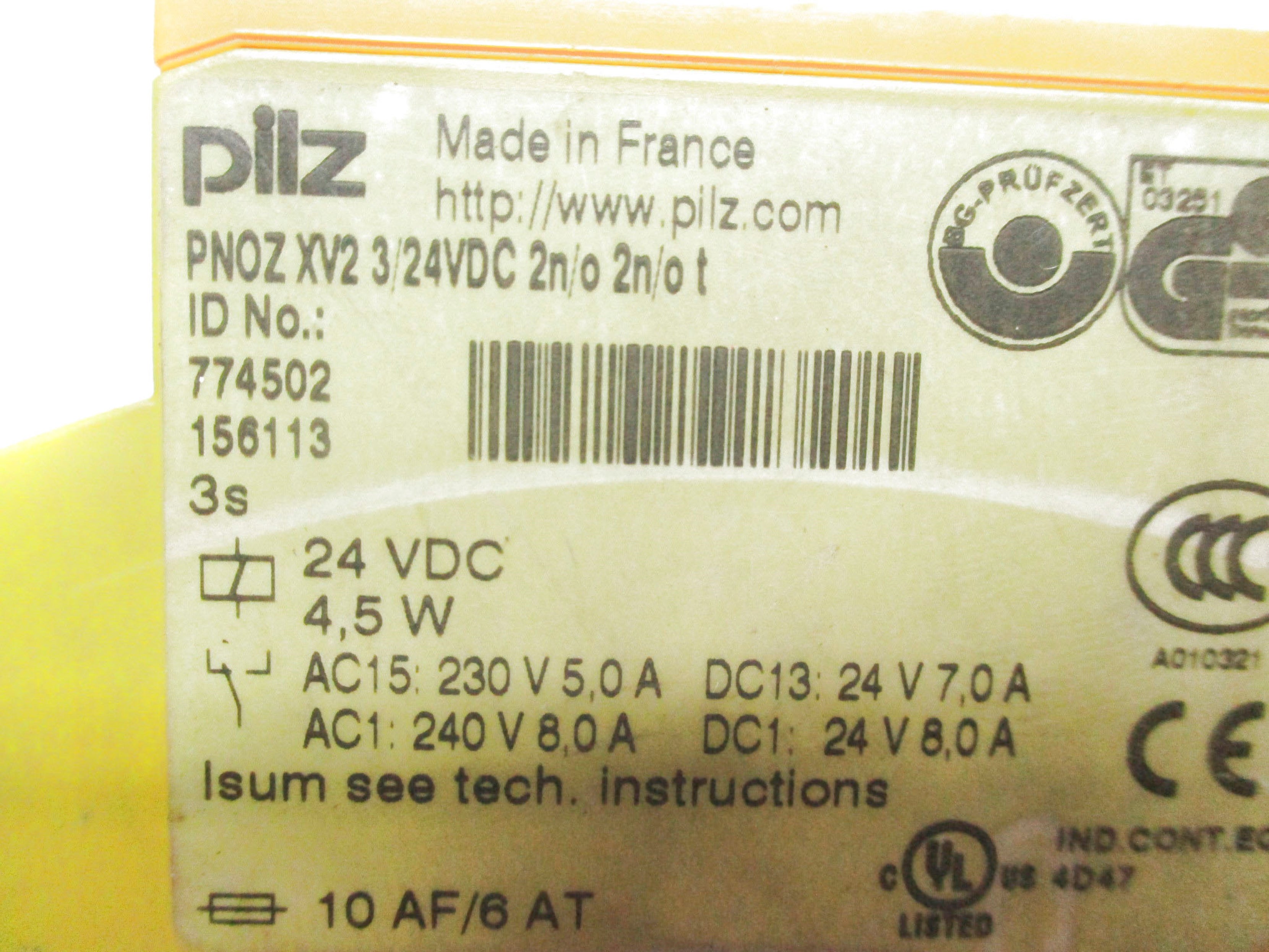 PILZ PNOZ-XV2-3/24VDC-2N/O-2N/OT 24VDC 240VAC (AS PICTURED) UNMP