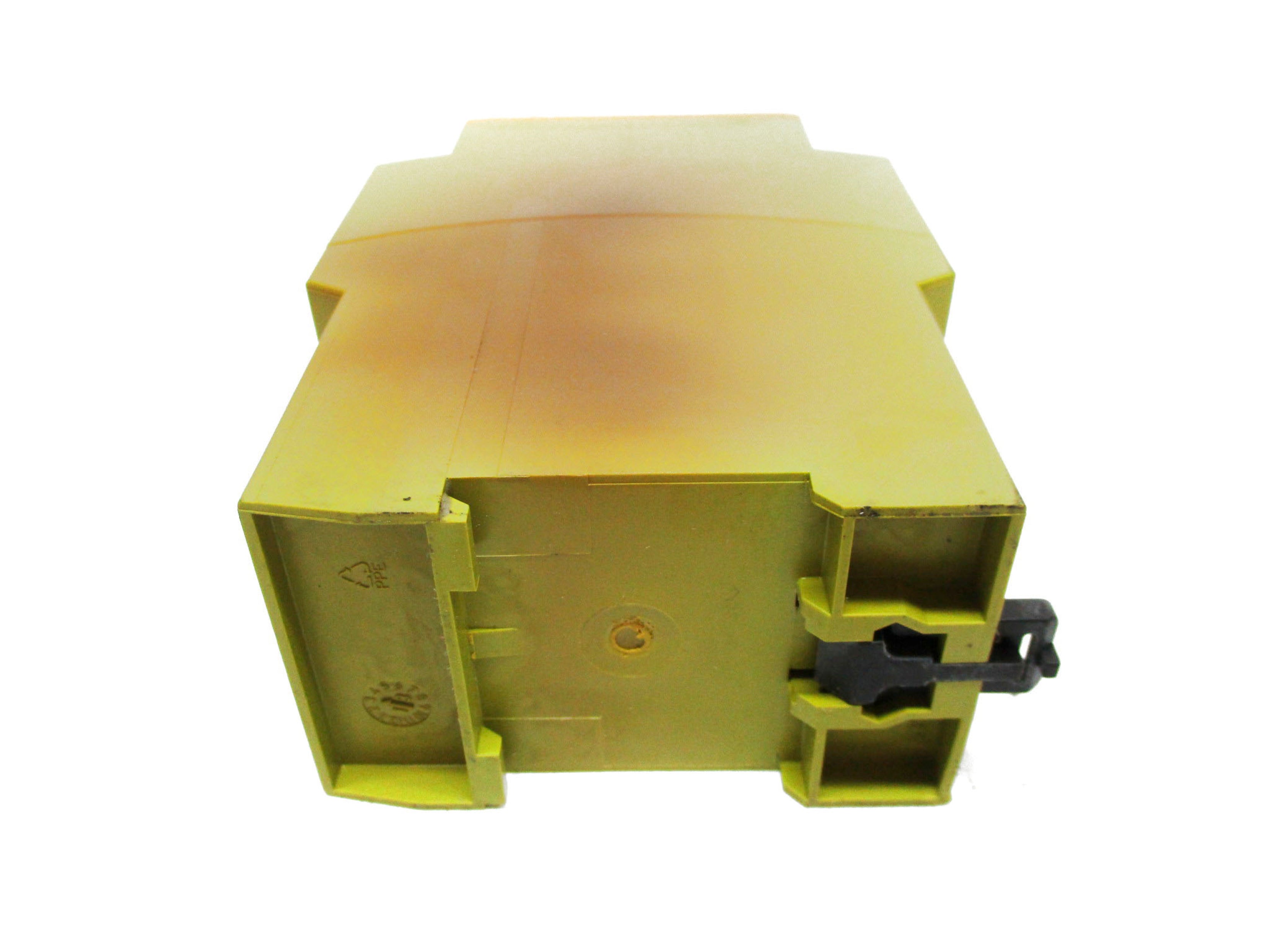 PILZ PNOZ-XV2-3/24VDC-2N/O-2N/OT 24VDC 240VAC UNMP