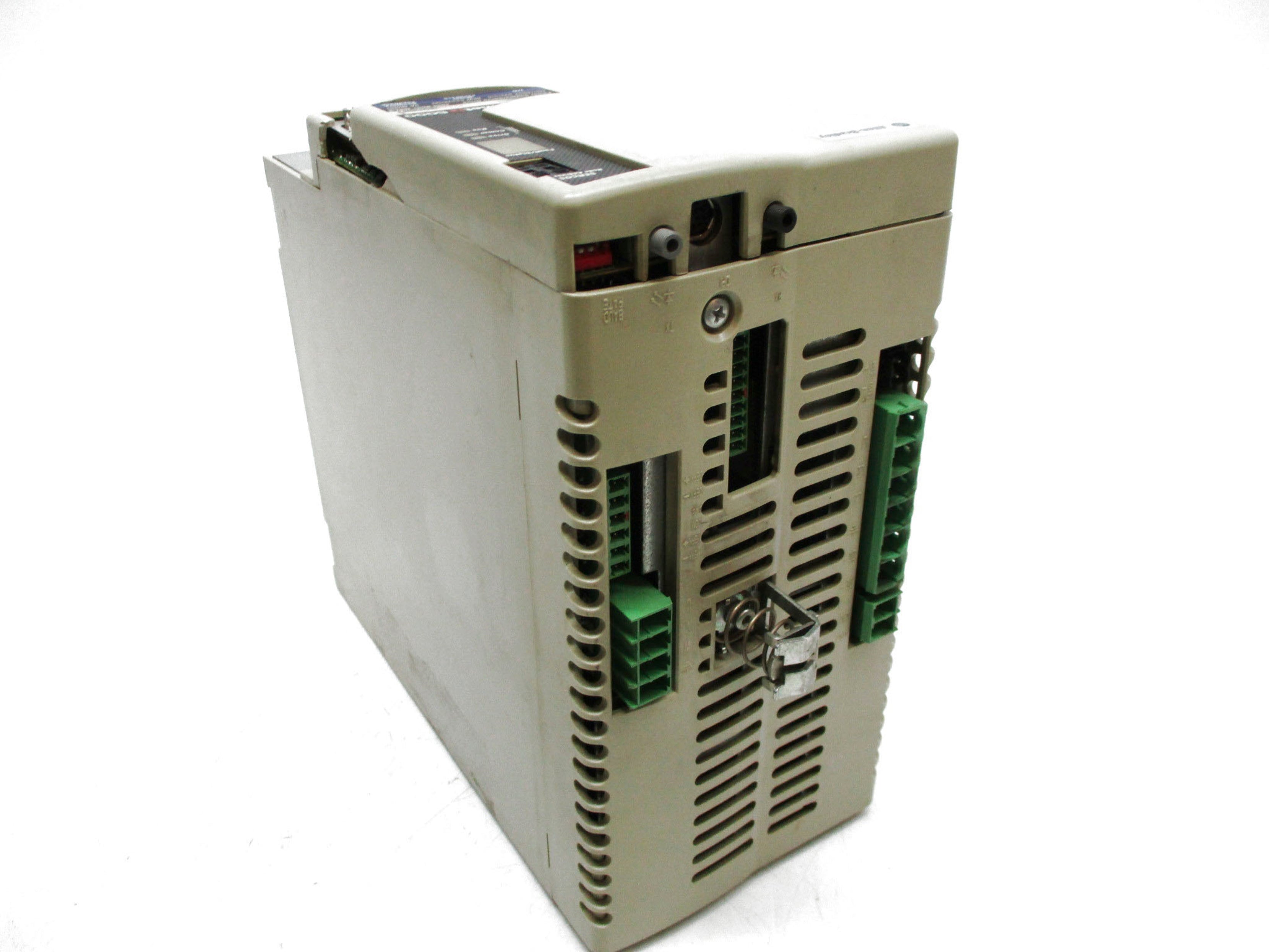 ALLEN BRADLEY 2094-BC01-M01-S SER. A F/W: V1.92 (AS PICTURED) UNMP