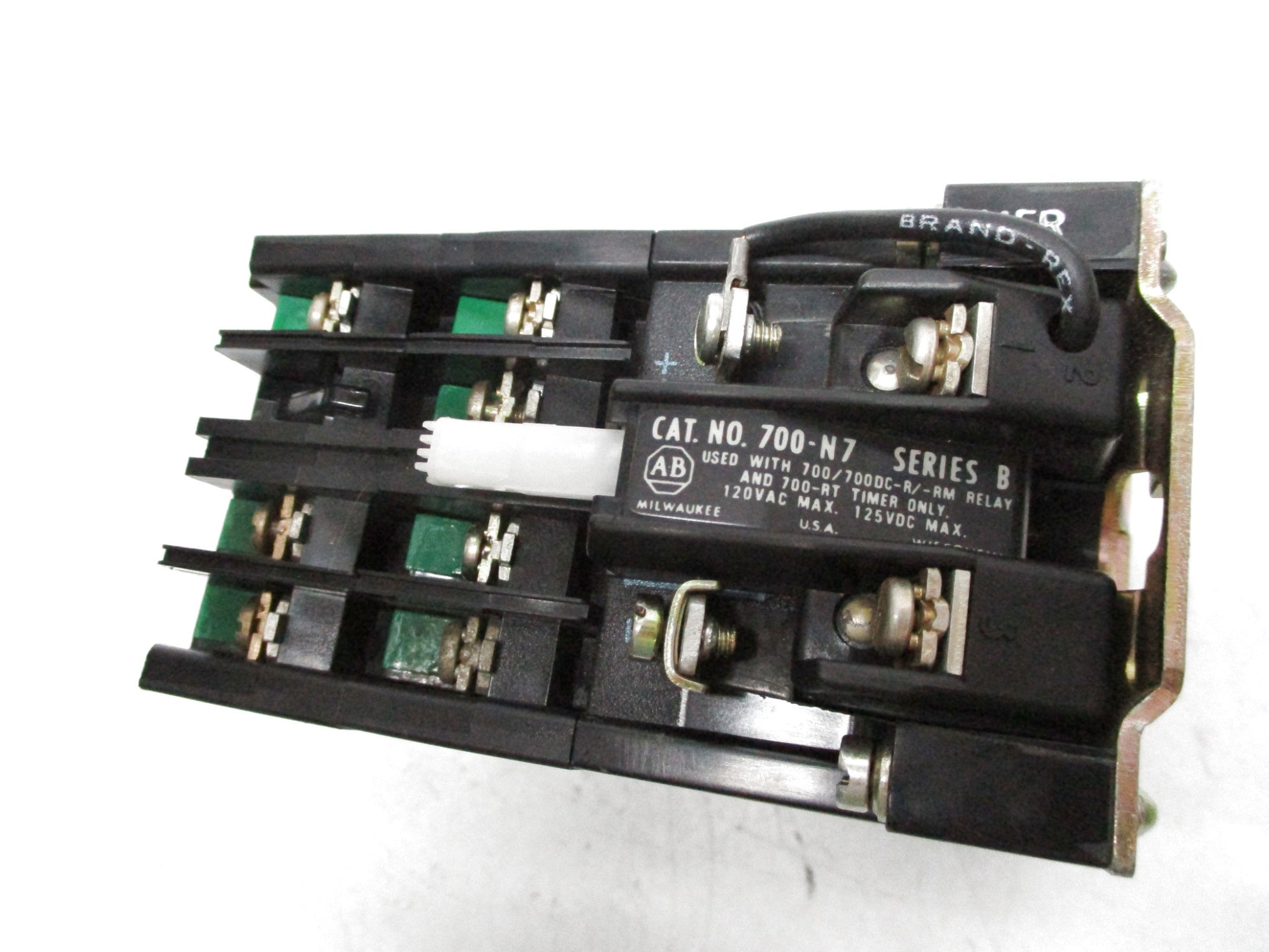 ALLEN BRADLEY 700DC-RL110Z1 SER. B 120VAC 125VDC NSNP