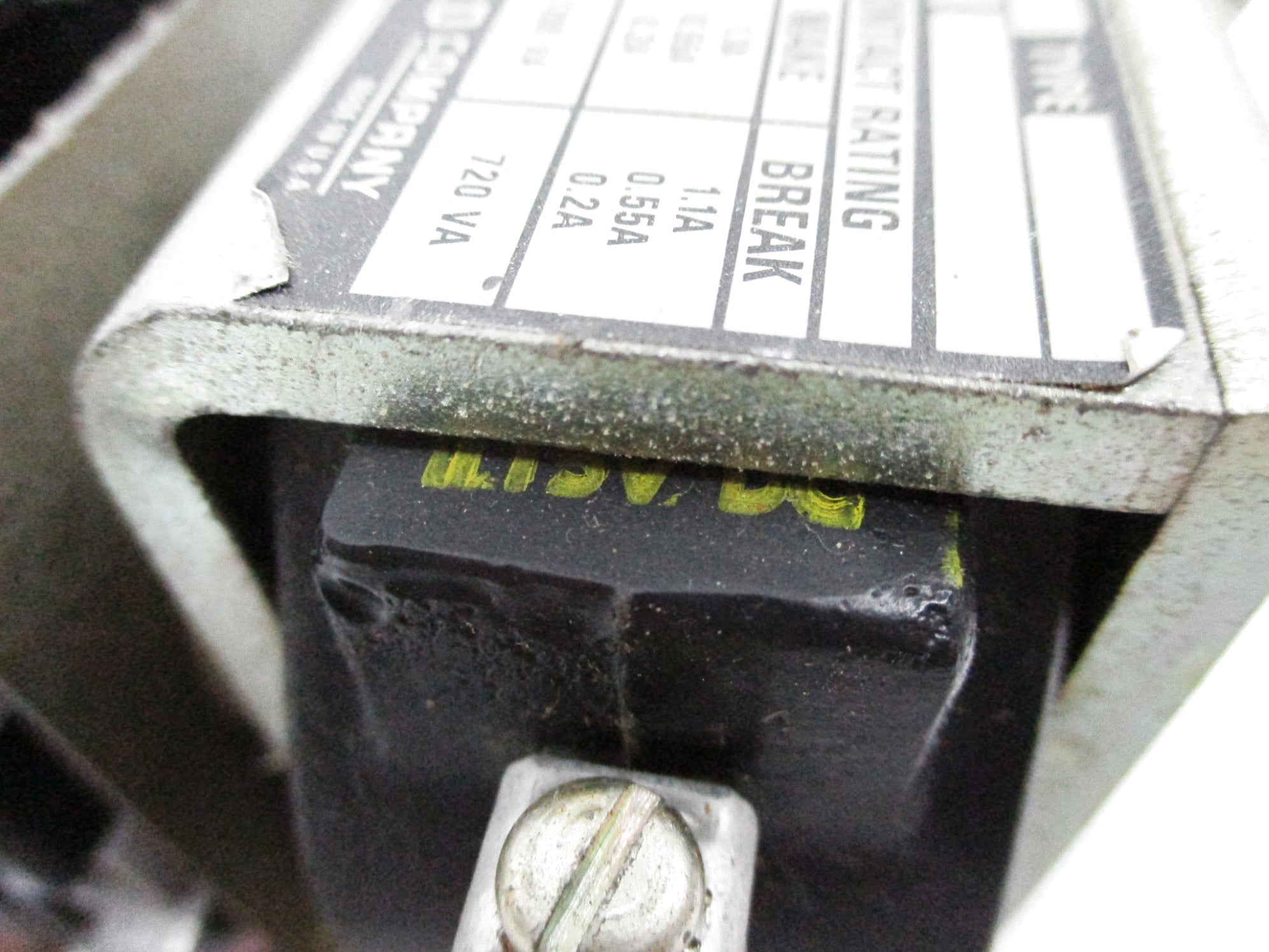 SQUARE D 7001-D082 SER. A 125VDC UNMP