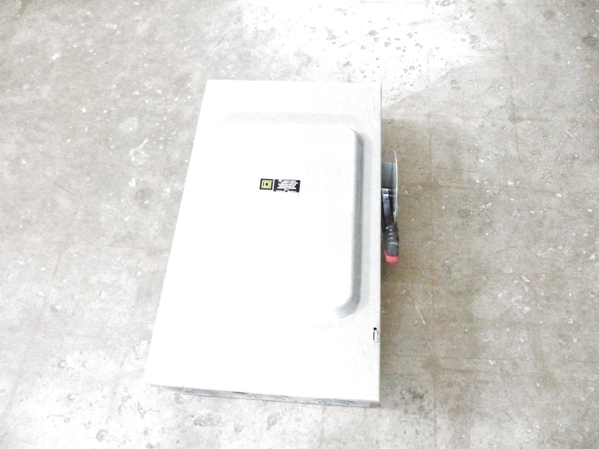 SQUARE D H324N SER. F05 (AS PICTURED) NSMP