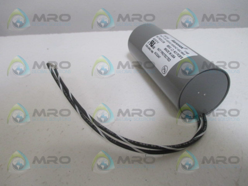 AEROVOX 4618-P-V LIGHTING CAPACITOR  *NEW NO BOX*