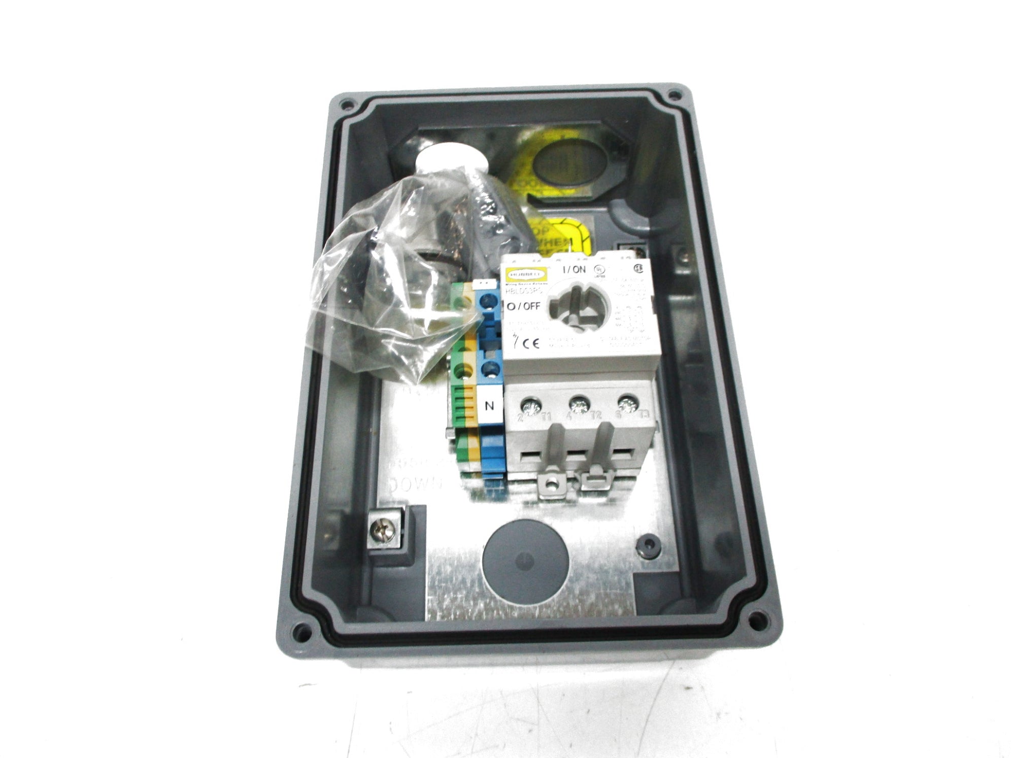 HUBBELL HBLDS3 (AS PICTURED) NSMP