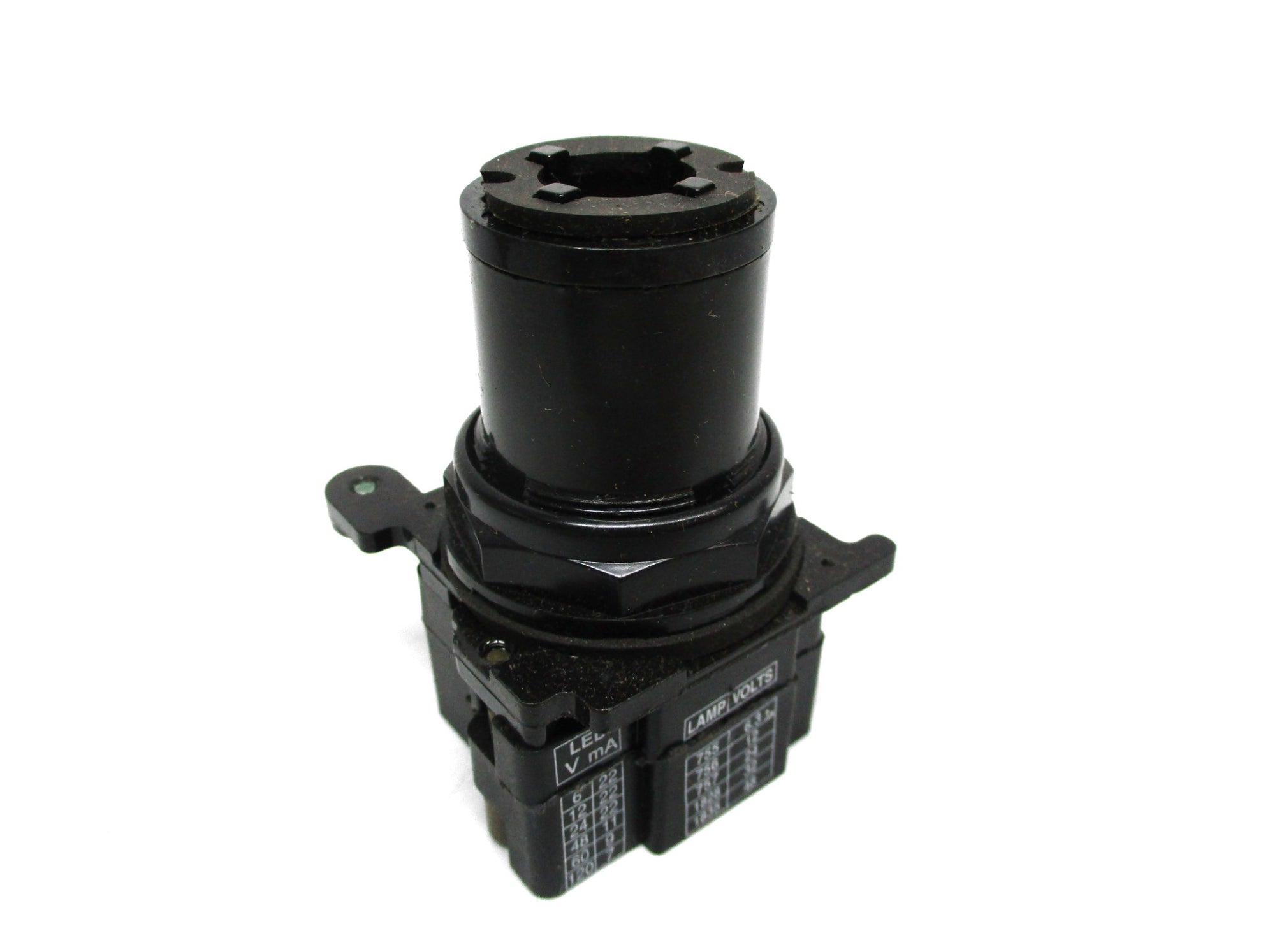 CUTLER HAMMER E34SHB120 (AS PICTURED) NSMP