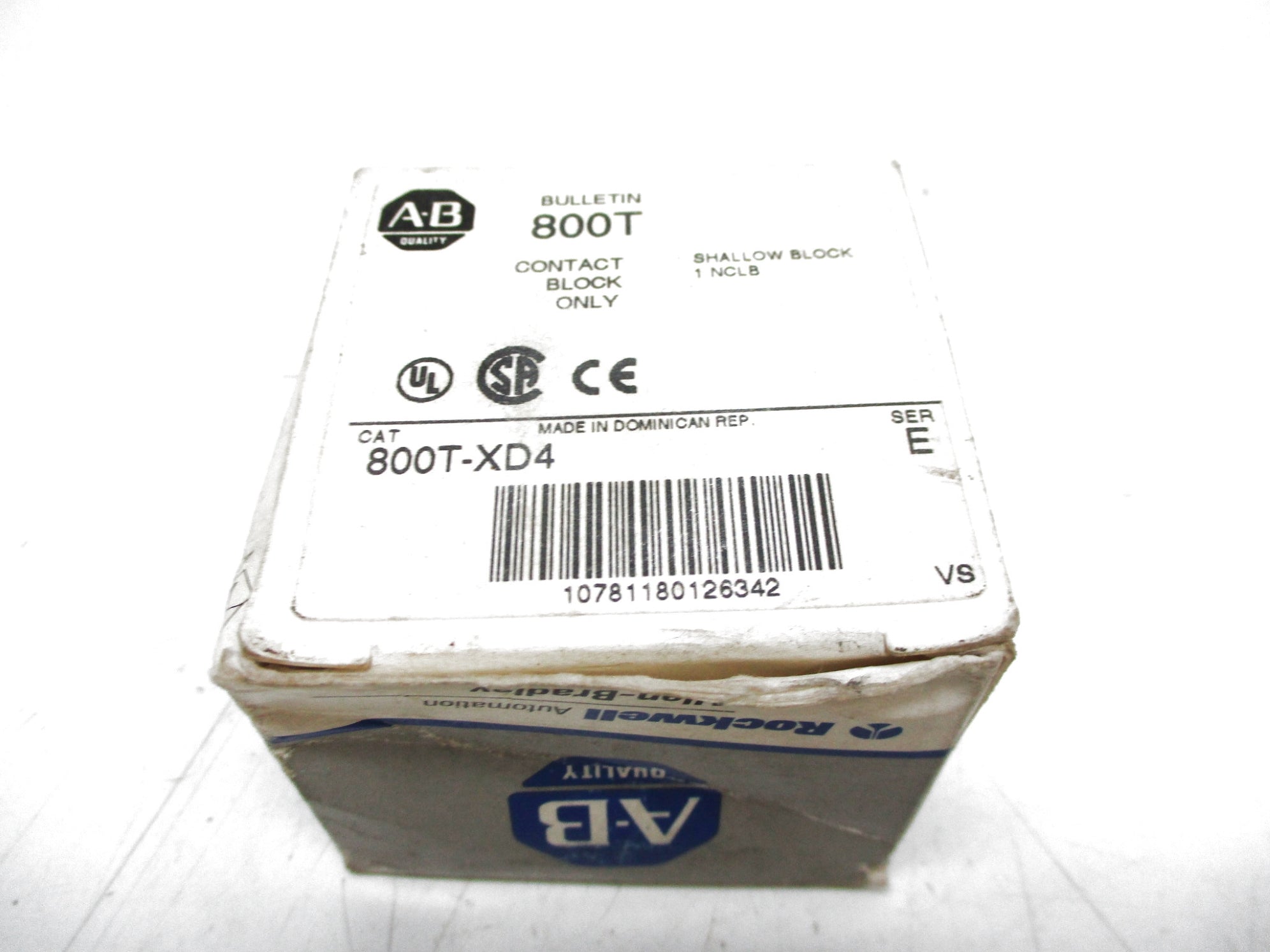 ALLEN BRADLEY 800T-XD4 SER. E (GY/BL) NSMP