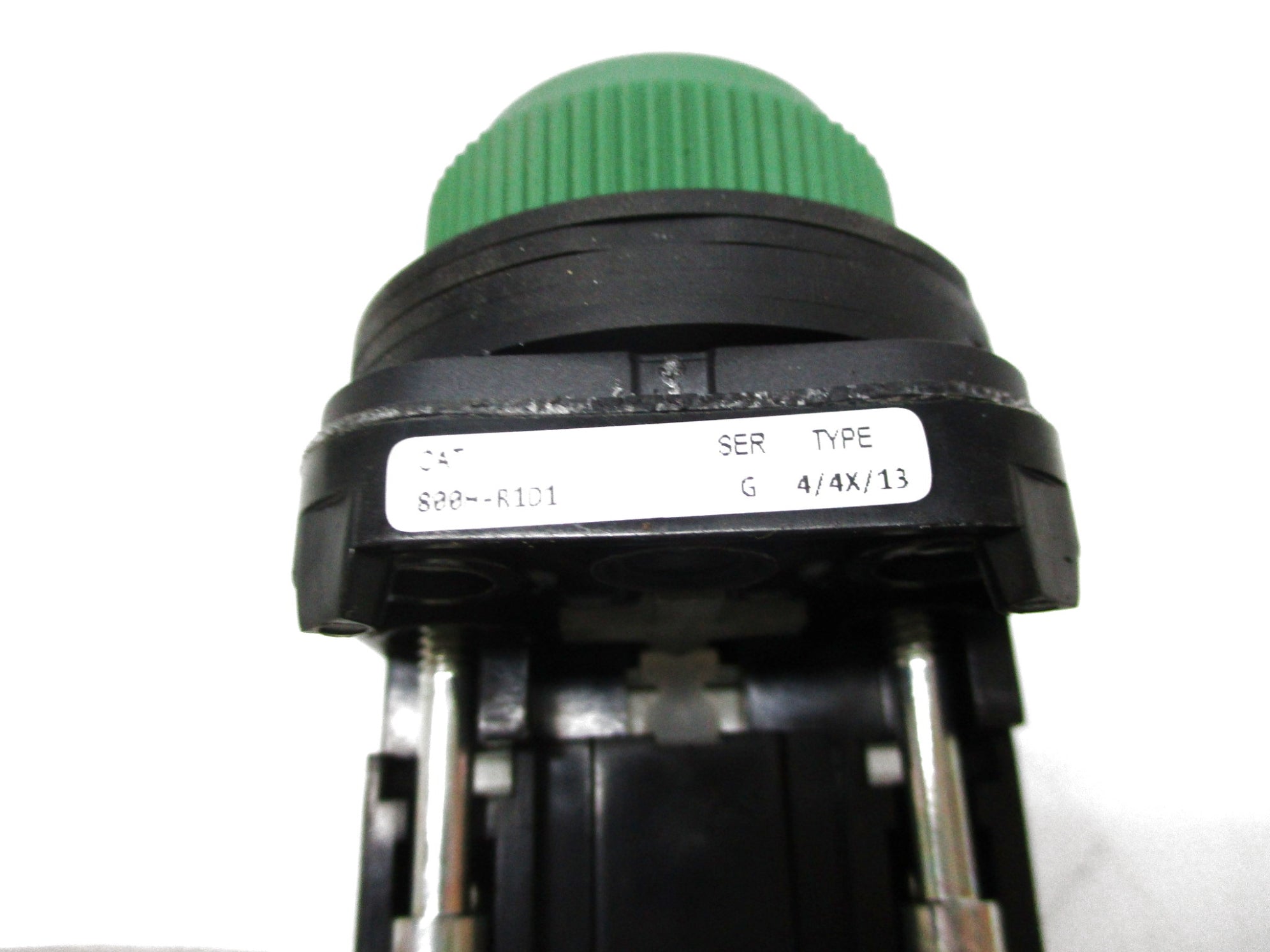 ALLEN BRADLEY 800H-R1D1 SER. G (WH) NSMP