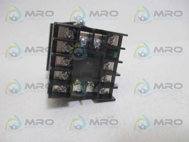 RED LION P4810115 DIN PROCESS CONTROL UNIT *NEW IN BOX*