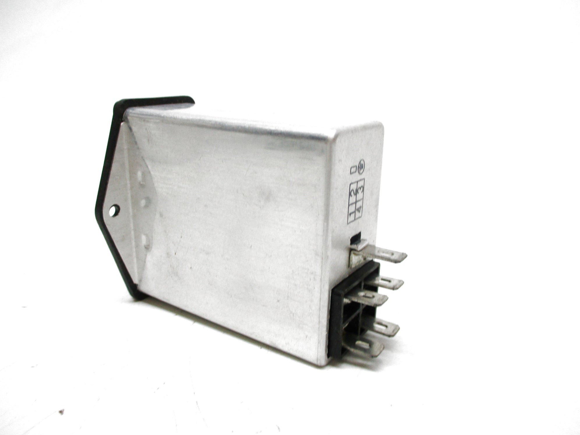 DELTA 10EK3 115/250V NSNP