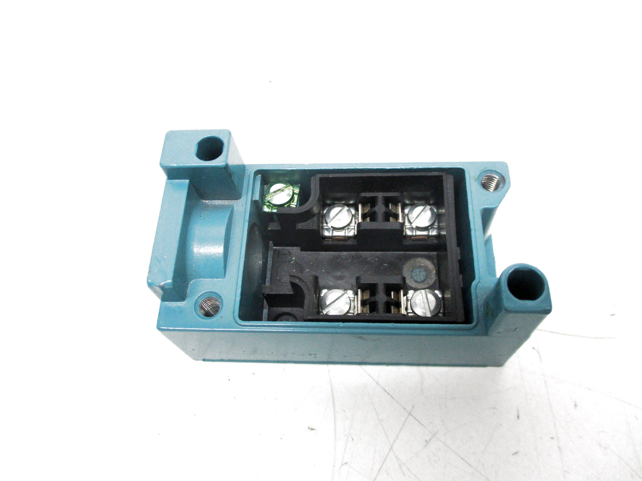 INDUSTRIAL MRO LSZ4001 NSNP