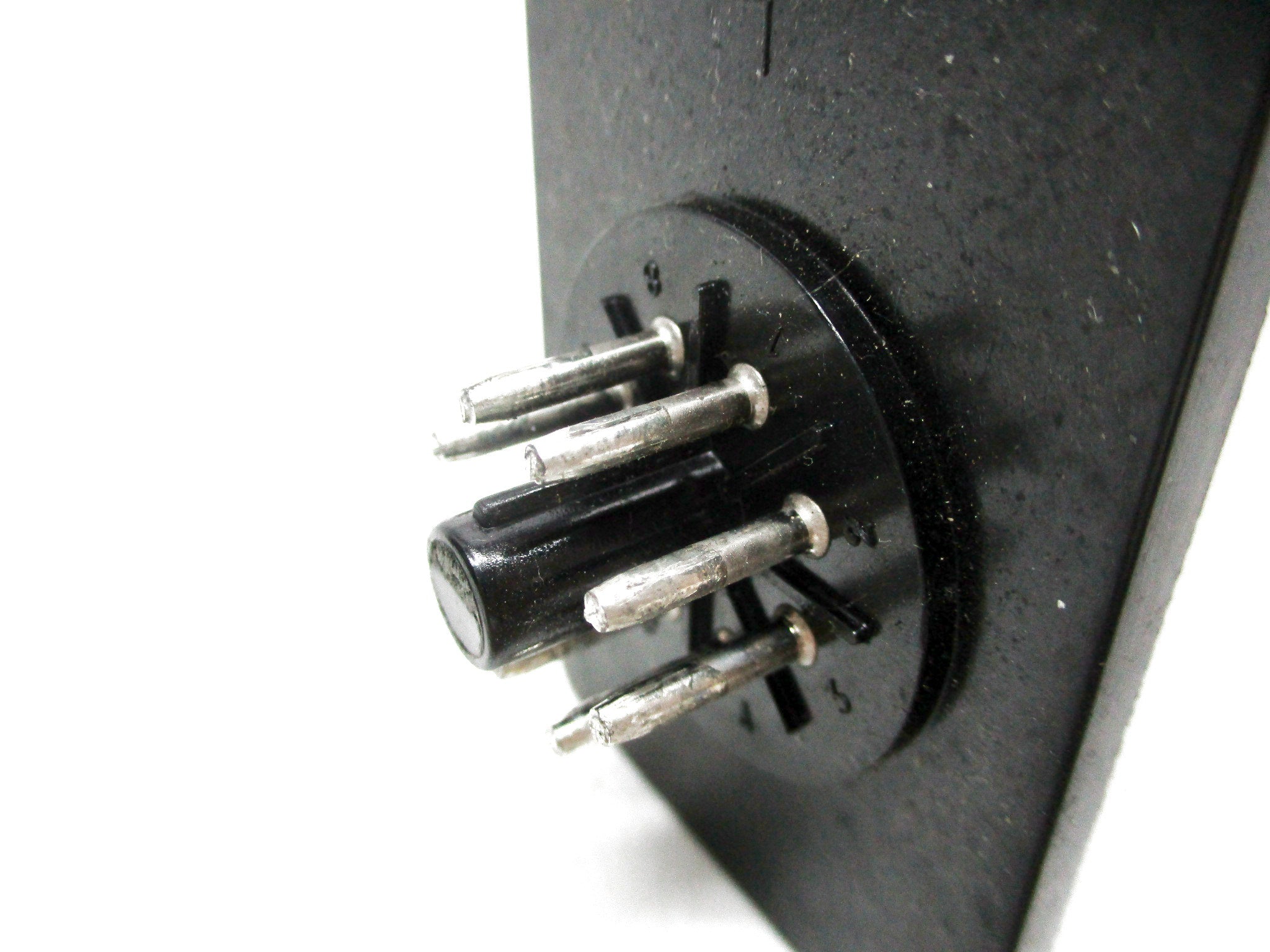 DAYTON 1EGB3 120VAC UNMP
