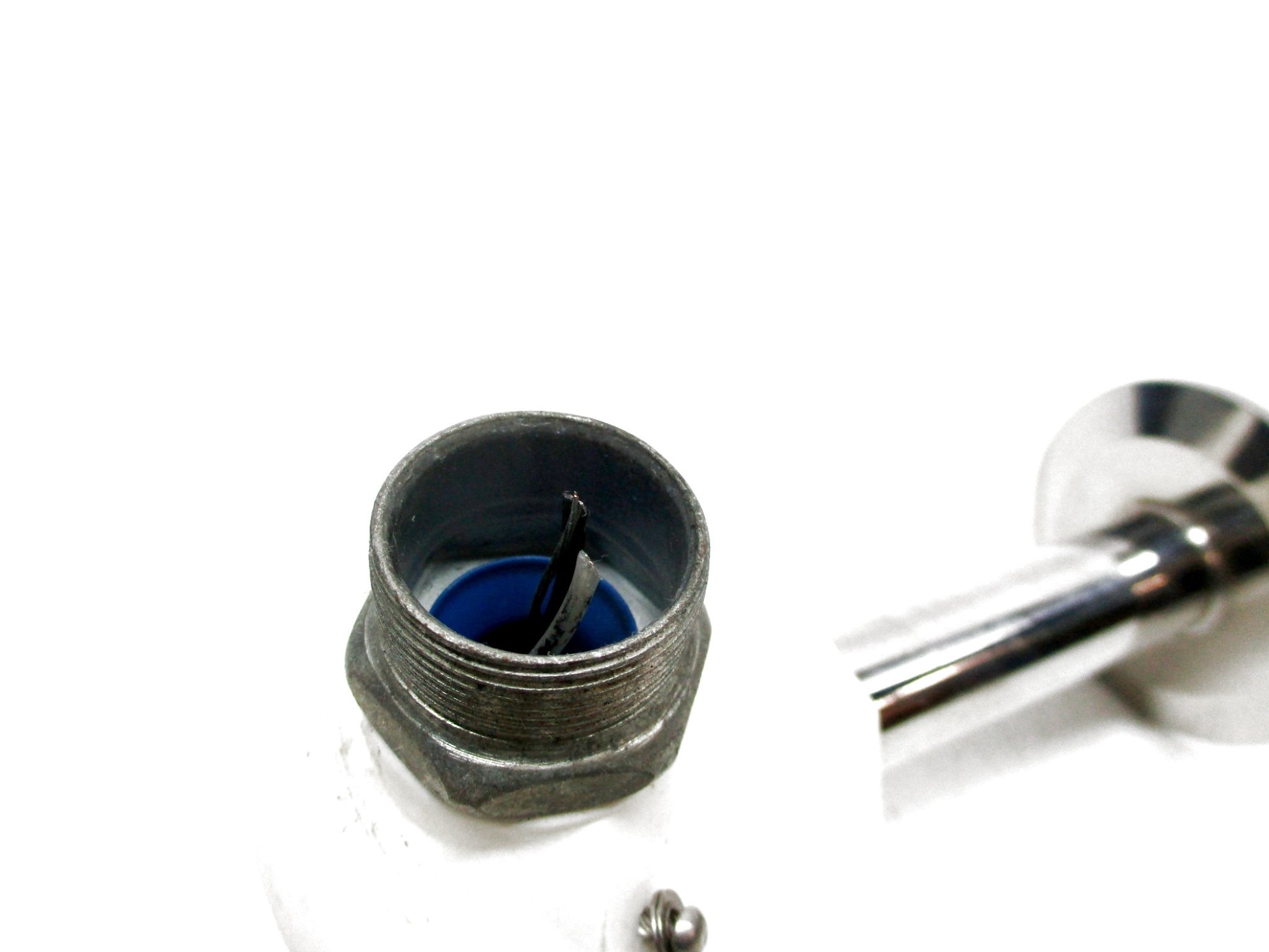 PRO CONTROLS 74-02 UNMP