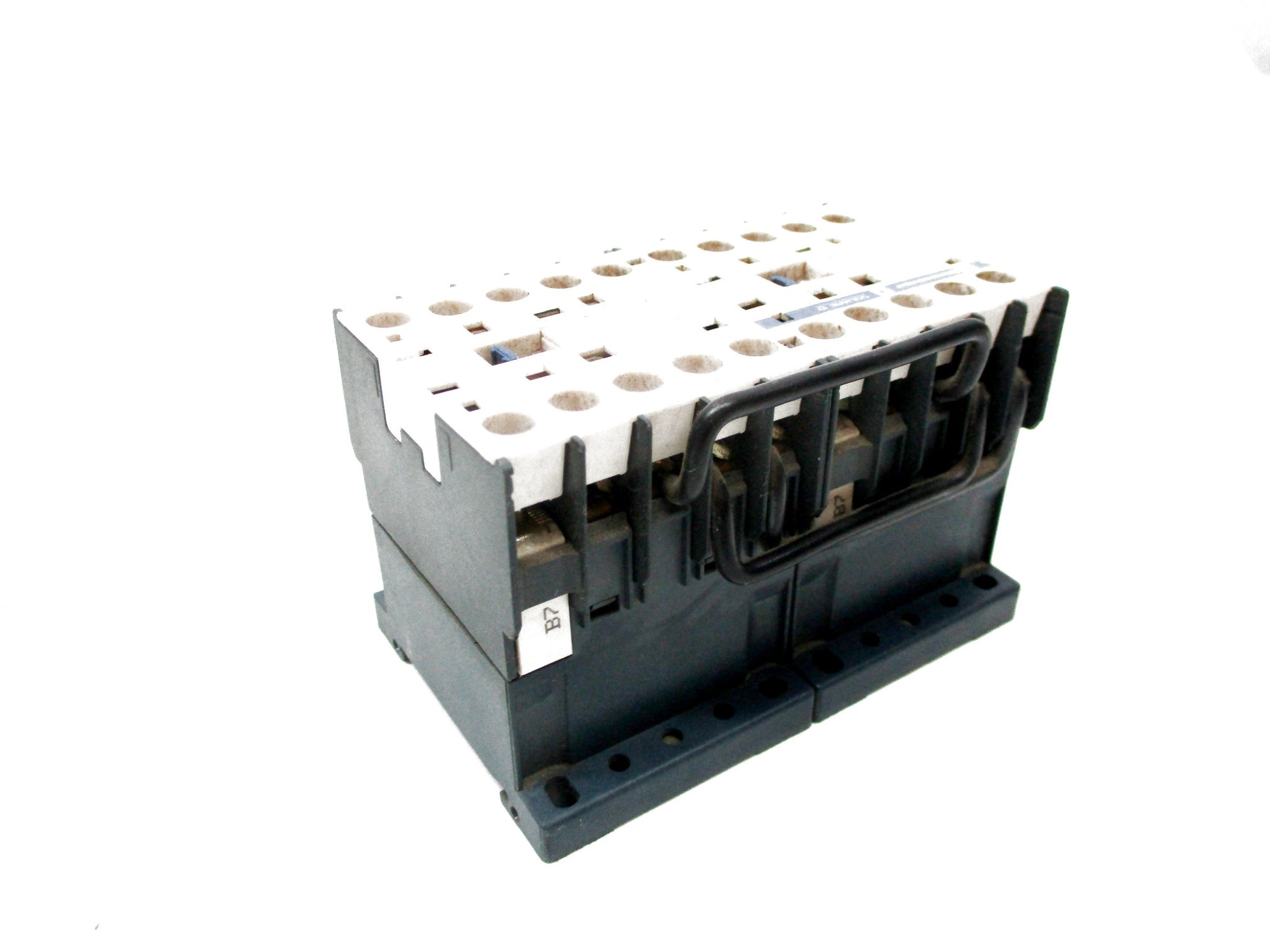TELEMECANIQUE LC2K0610B7 24V UNMP