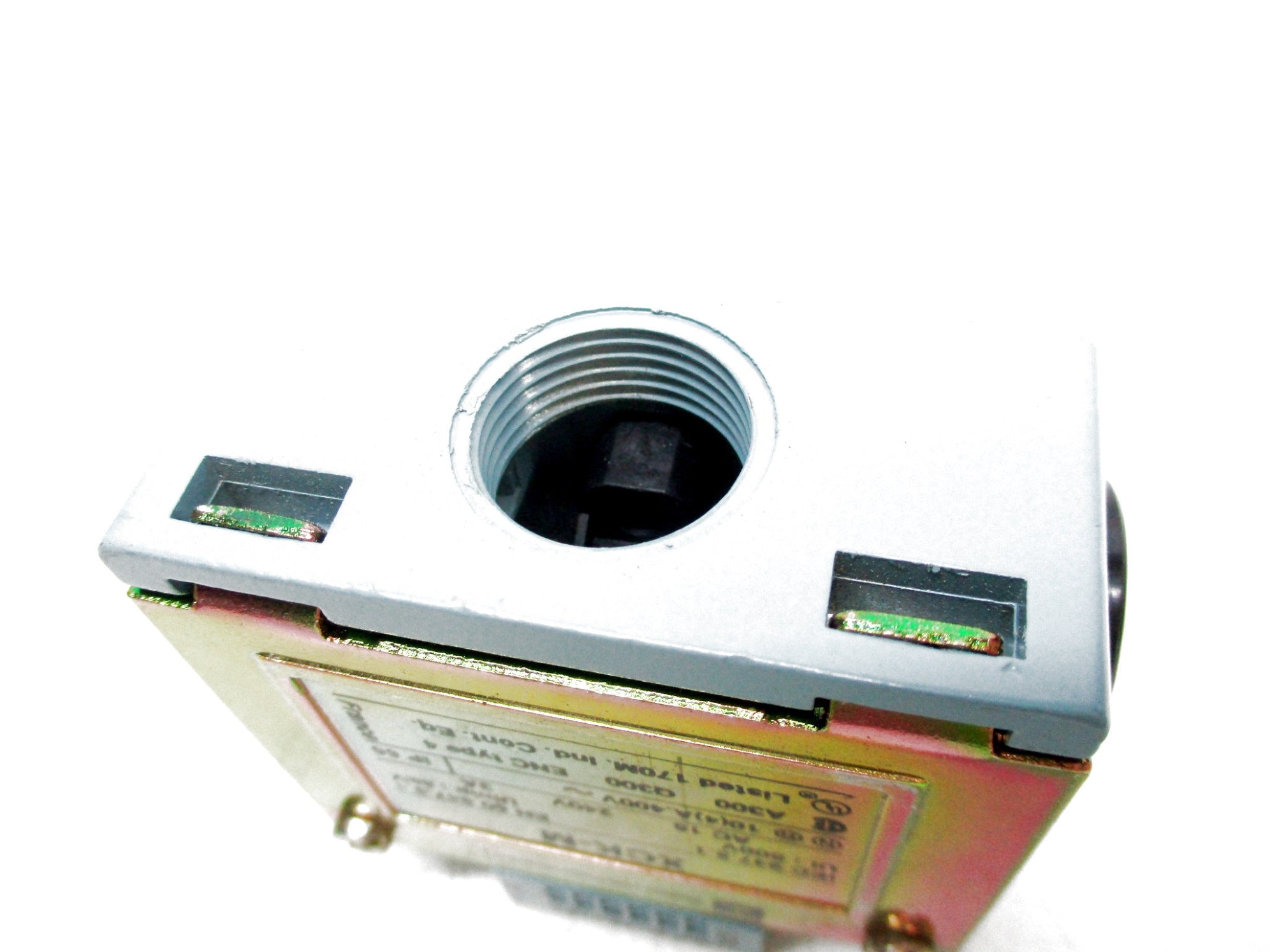 TELEMECANIQUE ZCK-M1H7 240V 3A NSNP