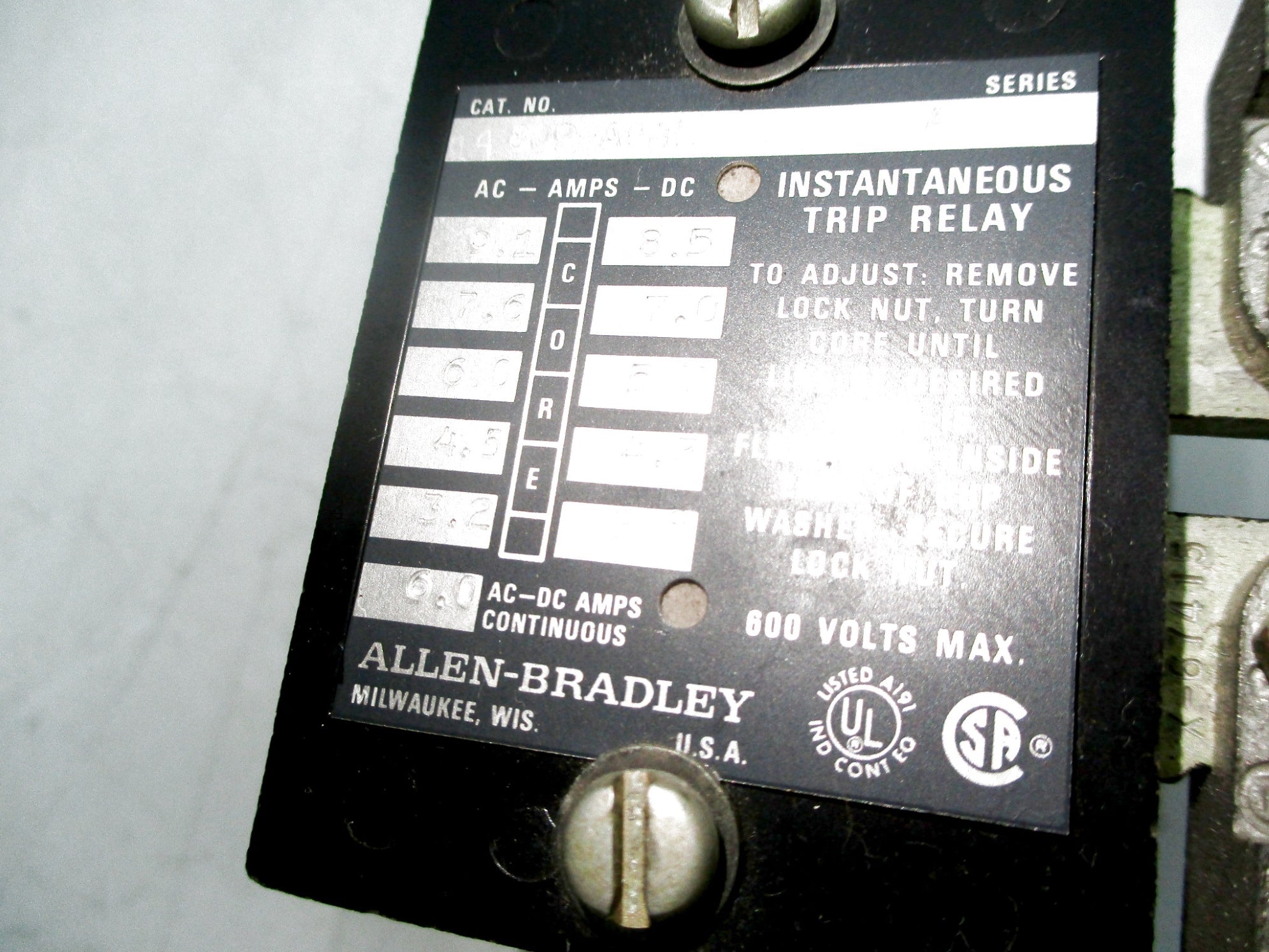 ALLEN BRADLEY 809-A04E SER. A UNMP