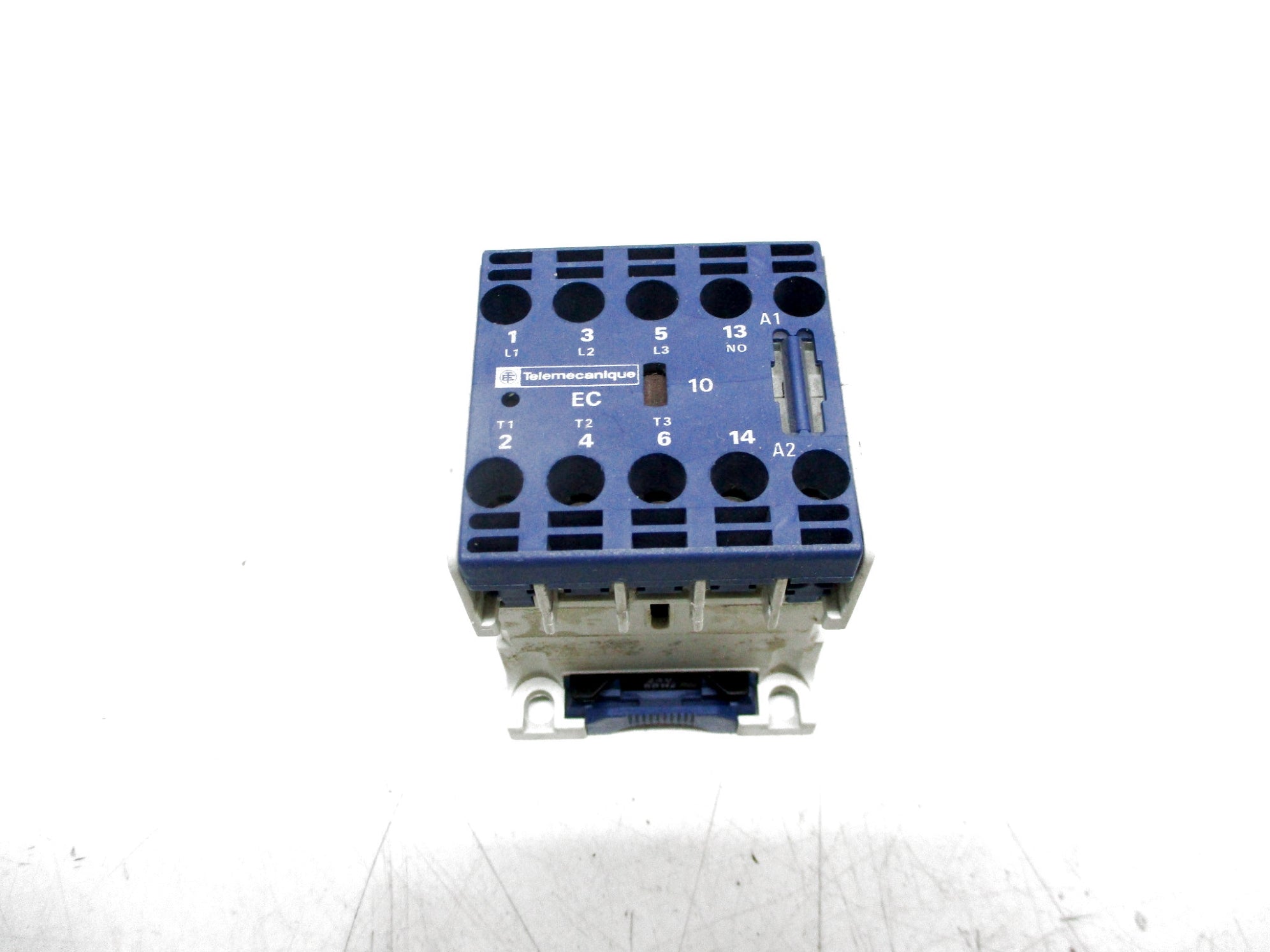 TELEMECANIQUE LC1-EC03 24V UNMP