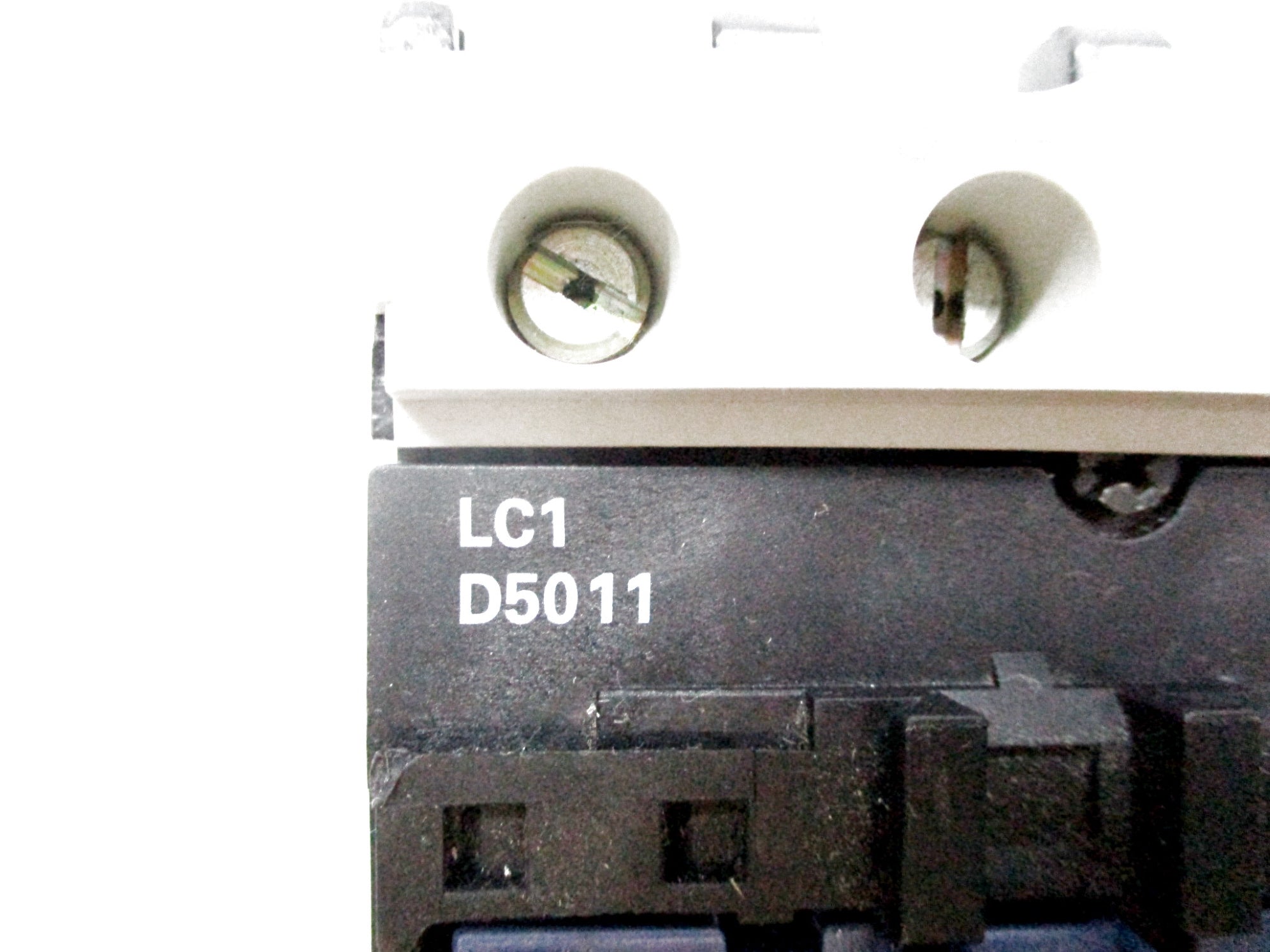 TELEMECANIQUE LP1D5011 120V (AS PICTURED) NSNP
