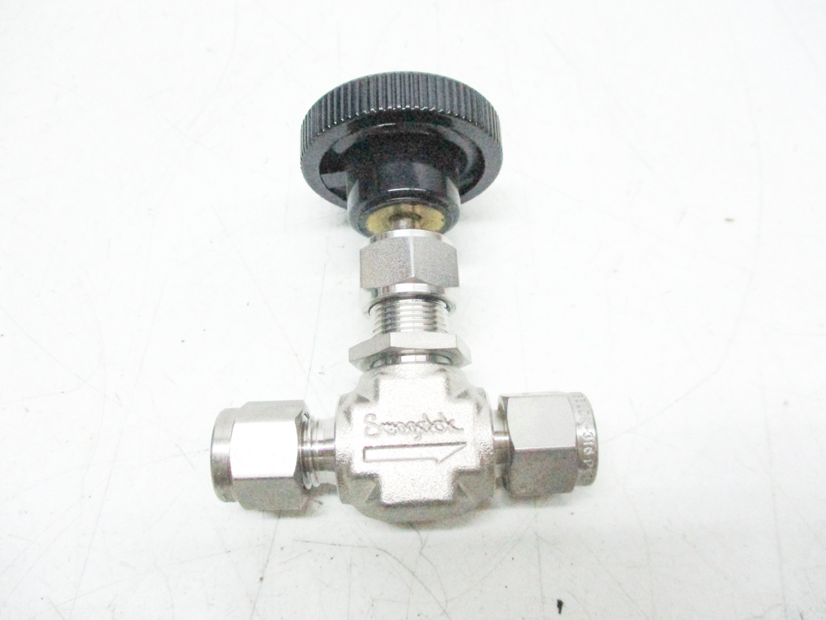 SWAGELOK SS-1VS4 1/4" UNMP