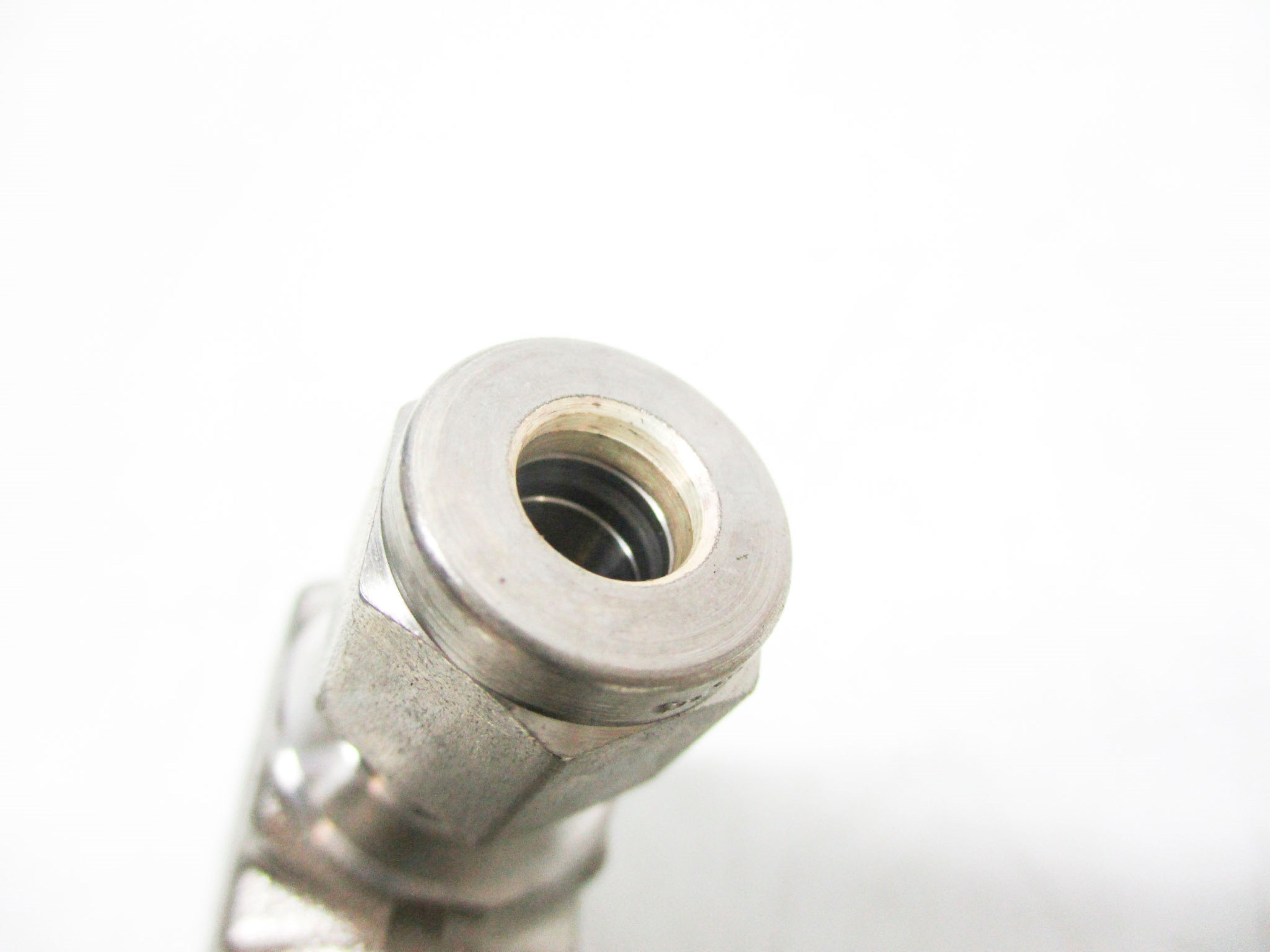SWAGELOK SS-1VS4 1/4" UNMP