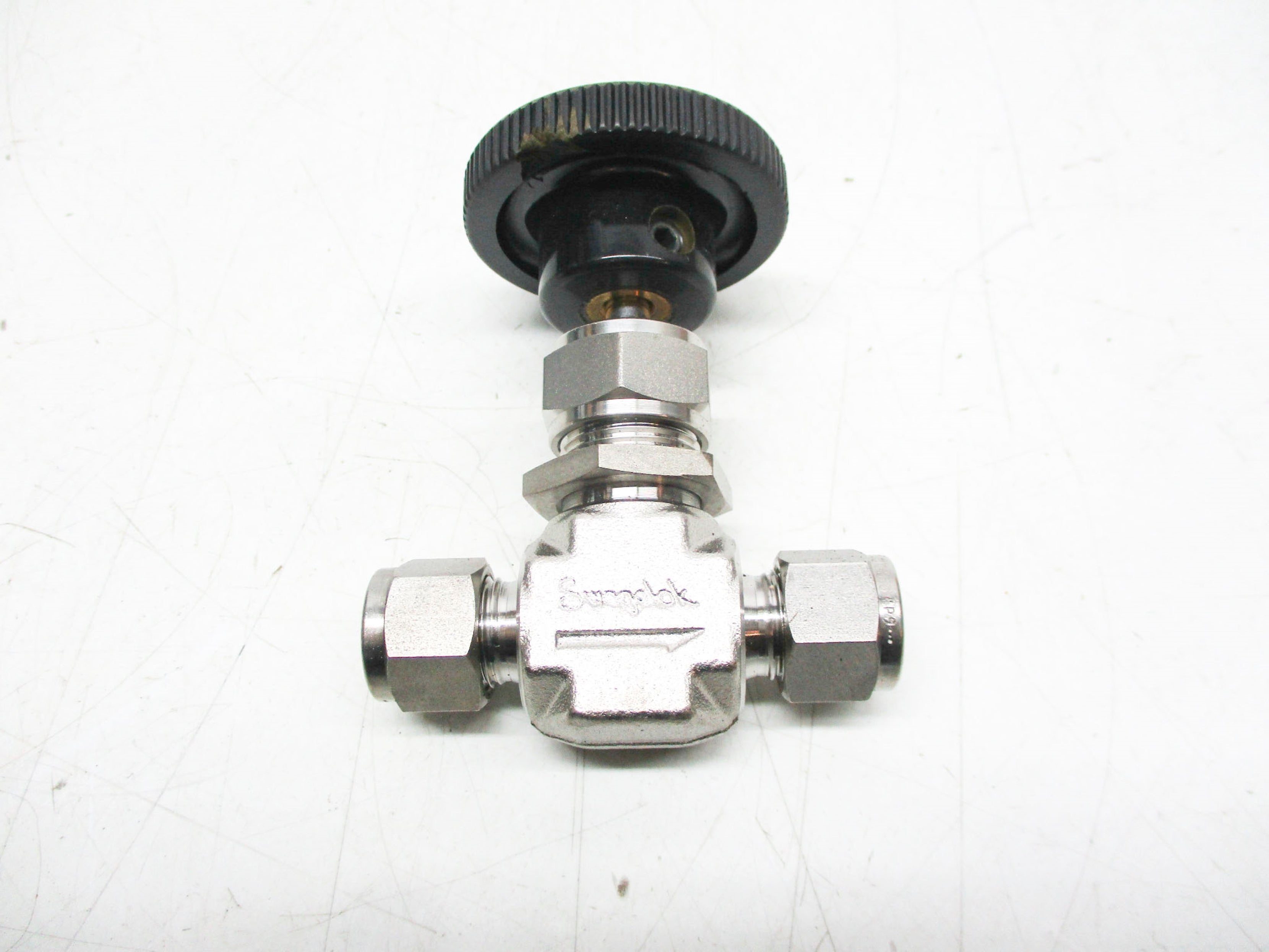 SWAGELOK SS-1VS6 3/8" UNMP