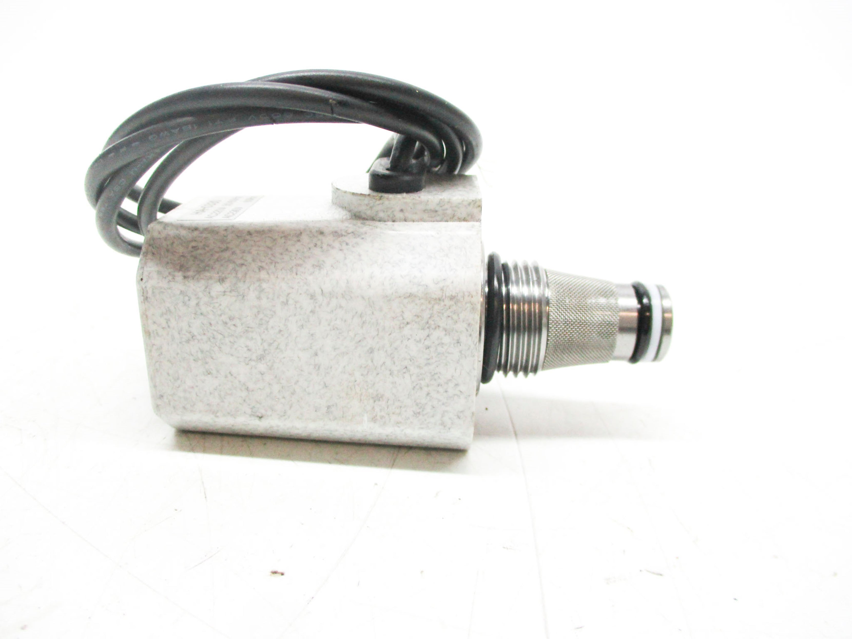EATON V2067UA22-11 220/230VAC UNMP
