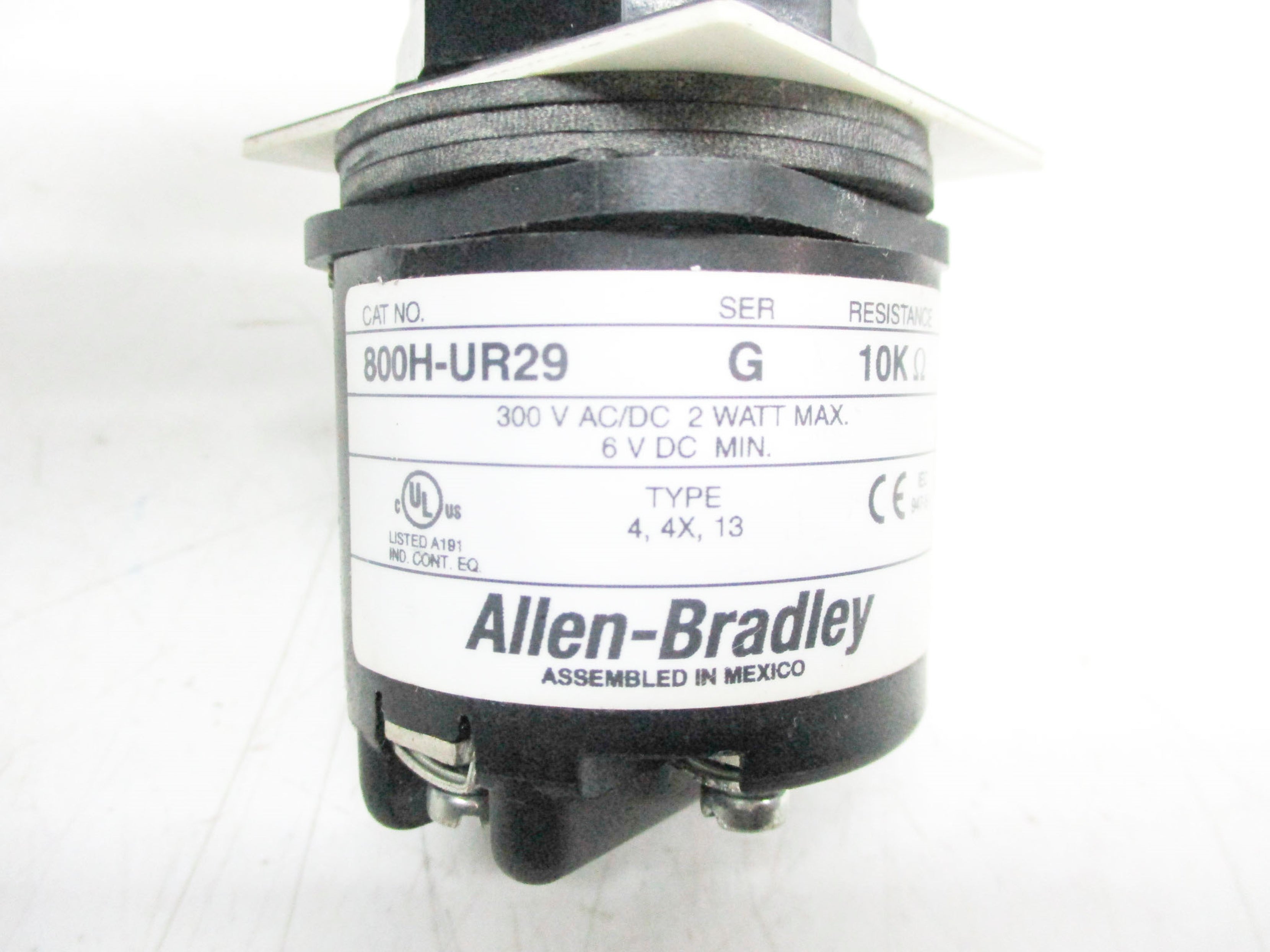 ALLEN BRADLEY 800H-UR29 SER. G UNMP