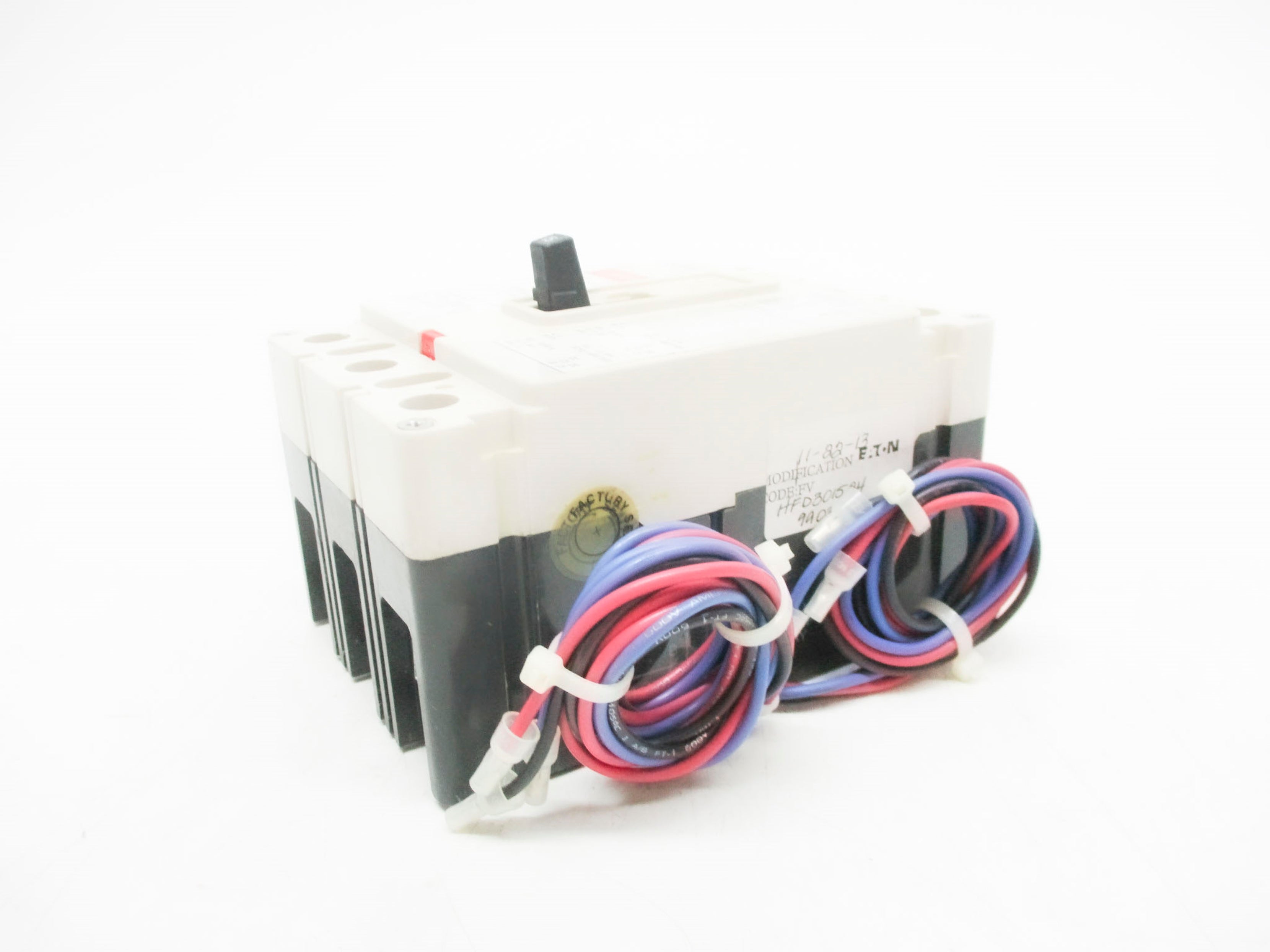 EATON HFD3015 15A 600VAC with auxillary NSNP