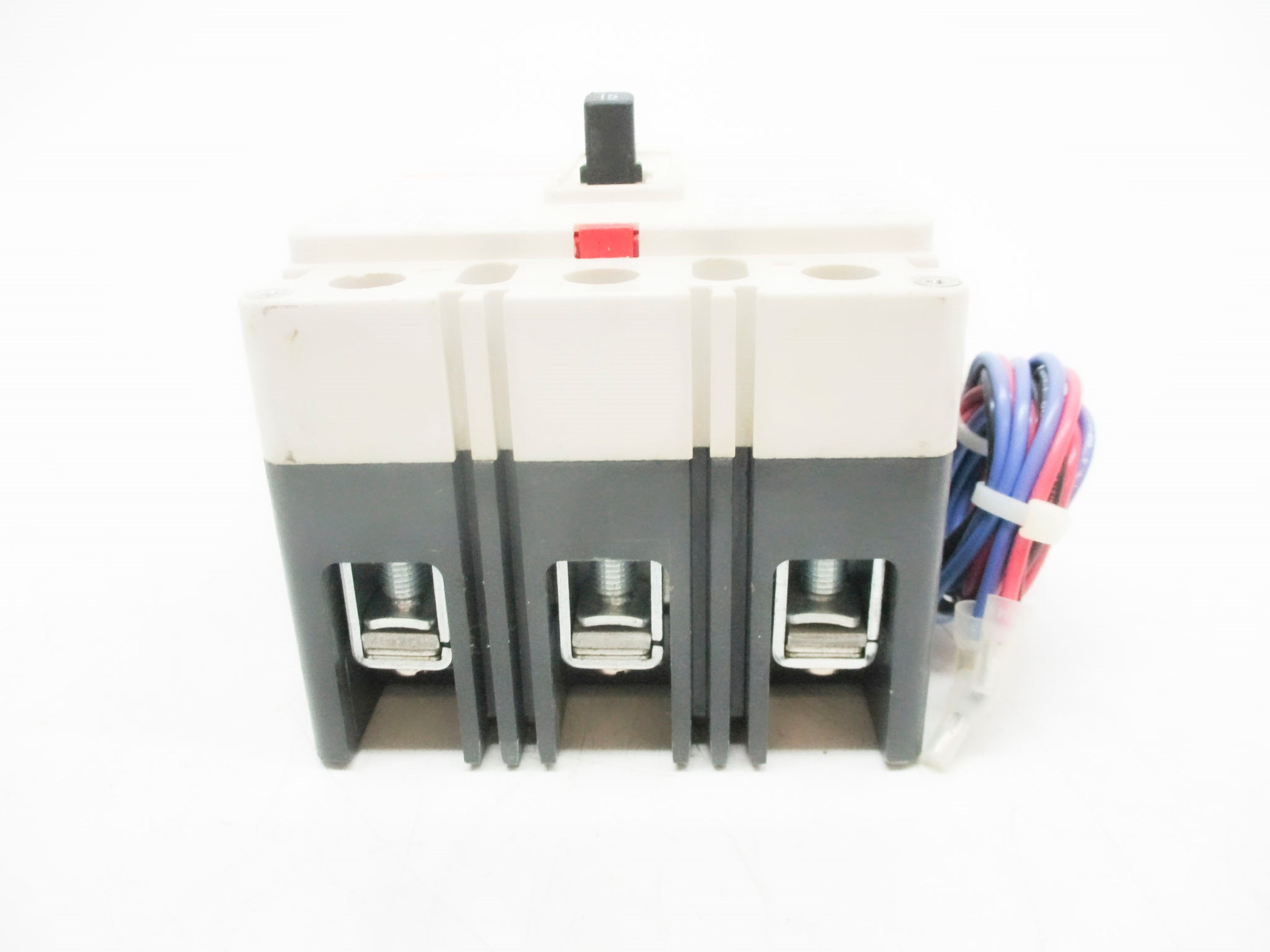 EATON HFD3015 15A 600VAC with auxillary NSNP