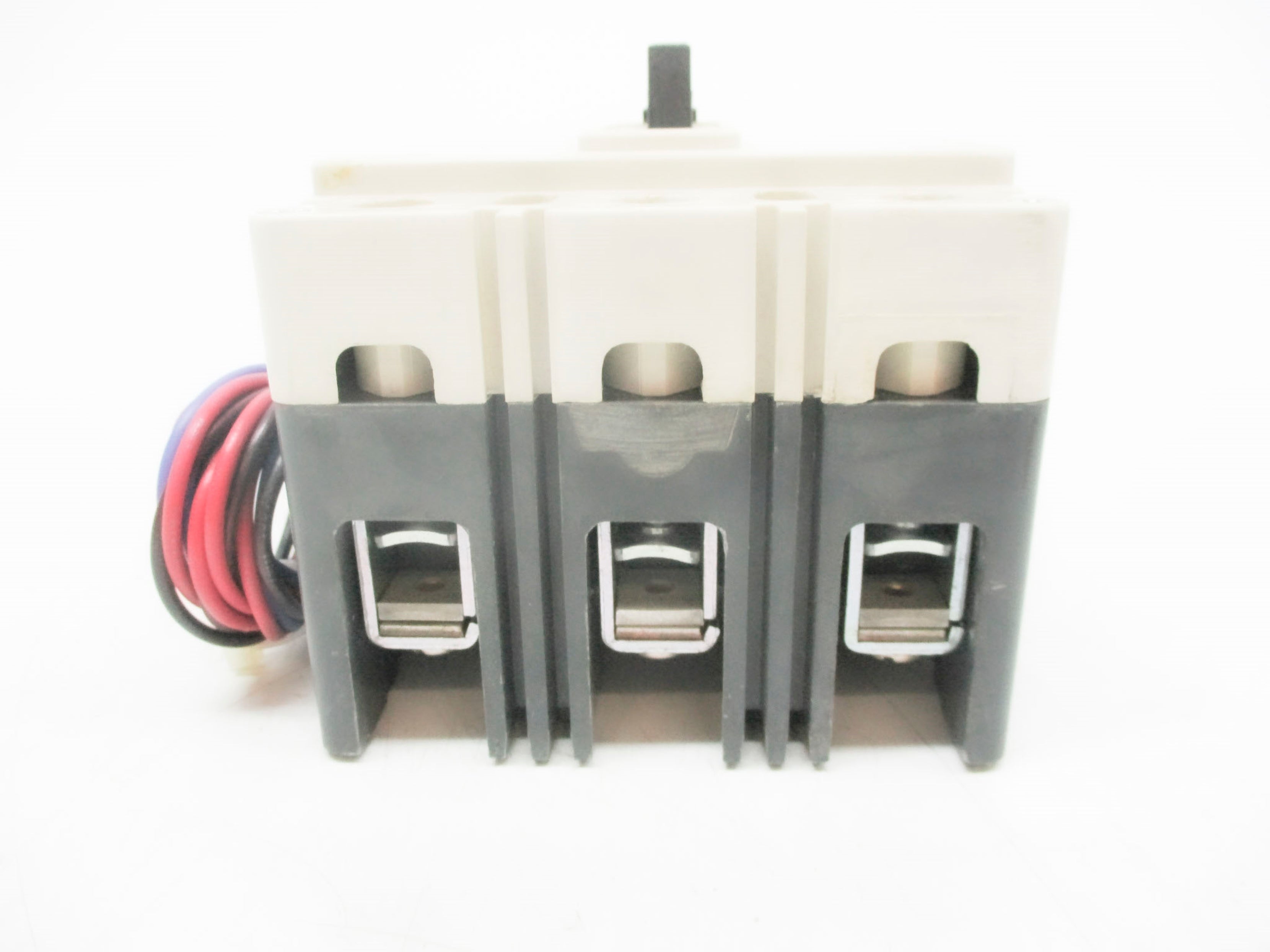 EATON HFD3015 15A 600VAC with auxillary NSNP