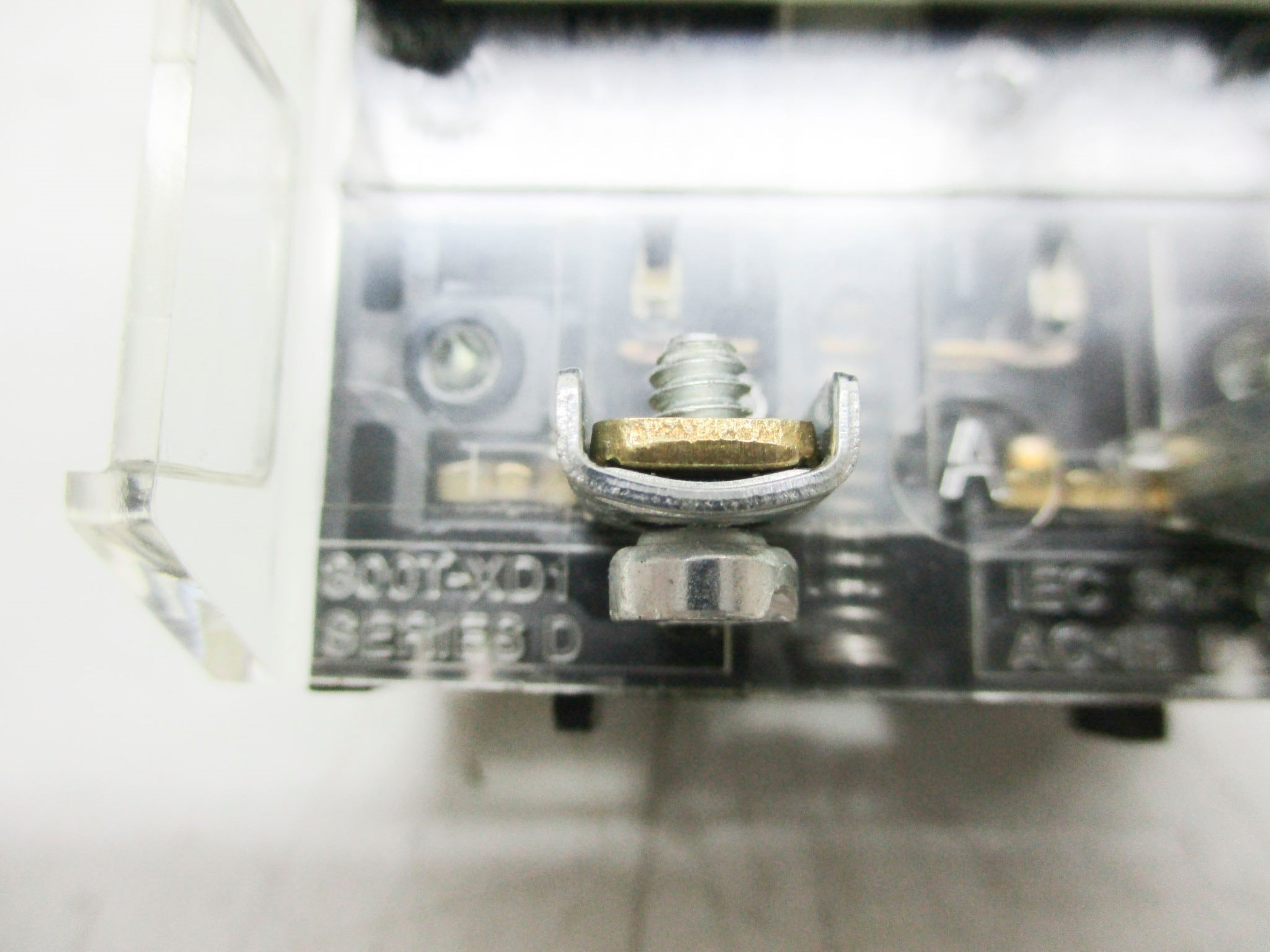ALLEN BRADLEY 800H-AR SER. F  NSNP