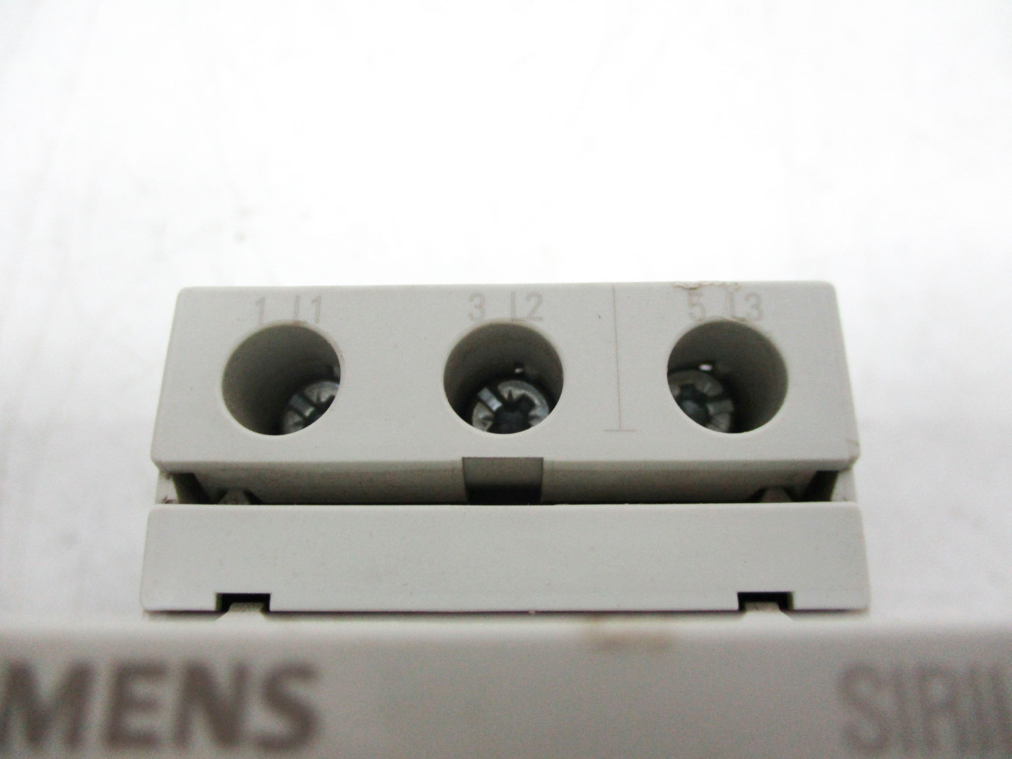 SIEMENS 3RV1021-1JA10 7-10A UNMP