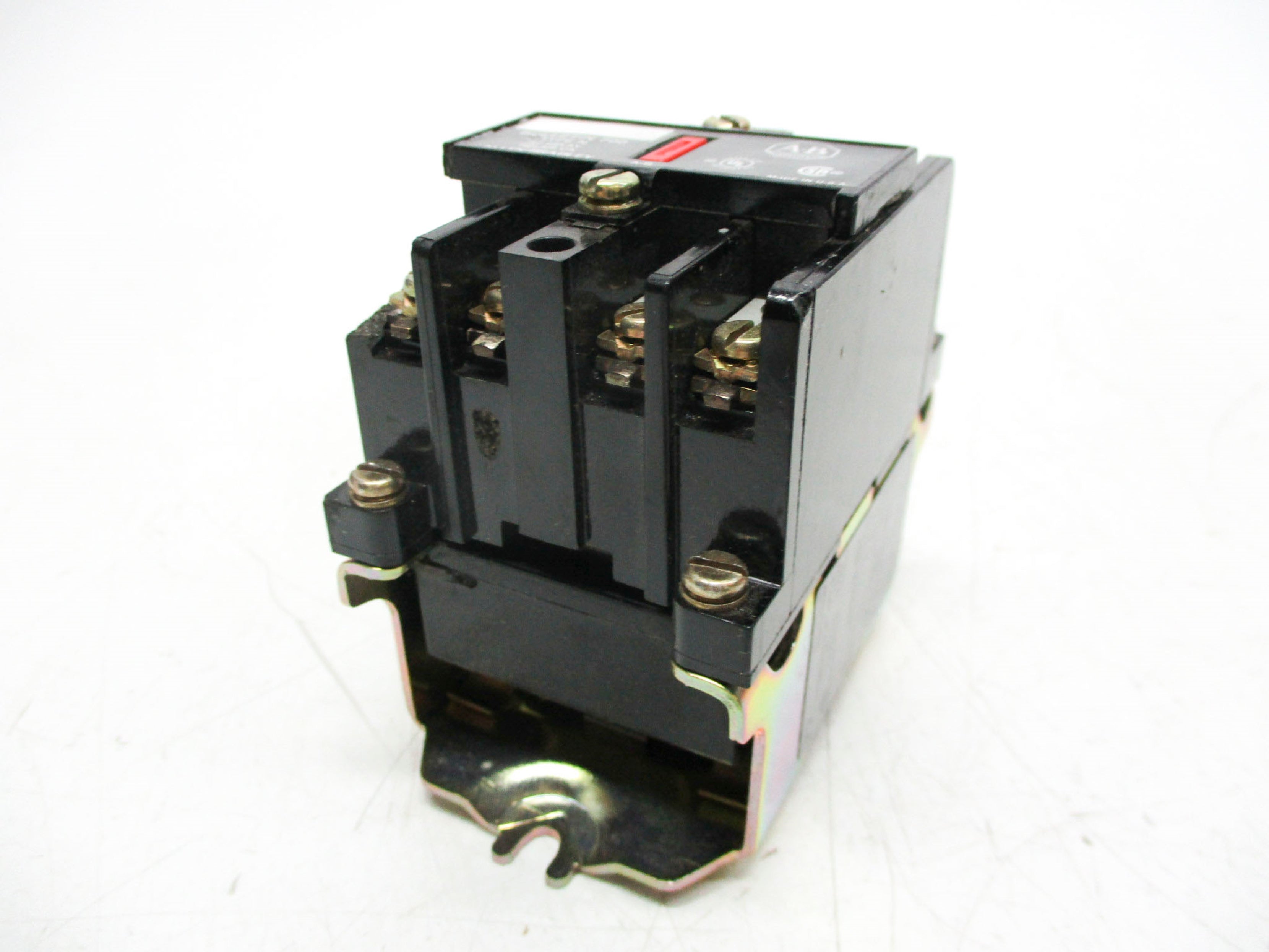 ALLEN BRADLEY 700-N400A2 SER. C 220/240V UNMP