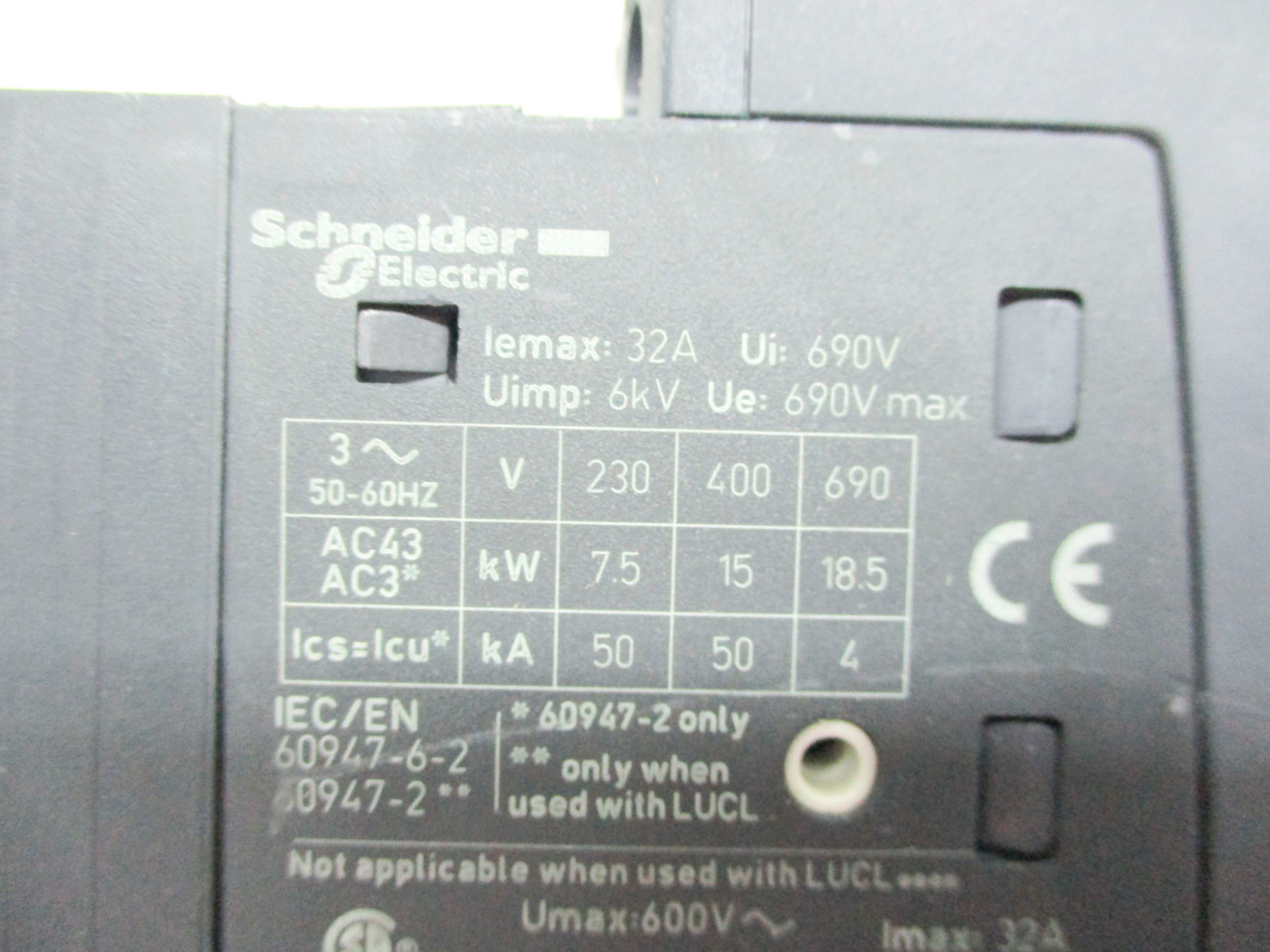 SCHNEIDER ELECTRIC LUB320 UNMP