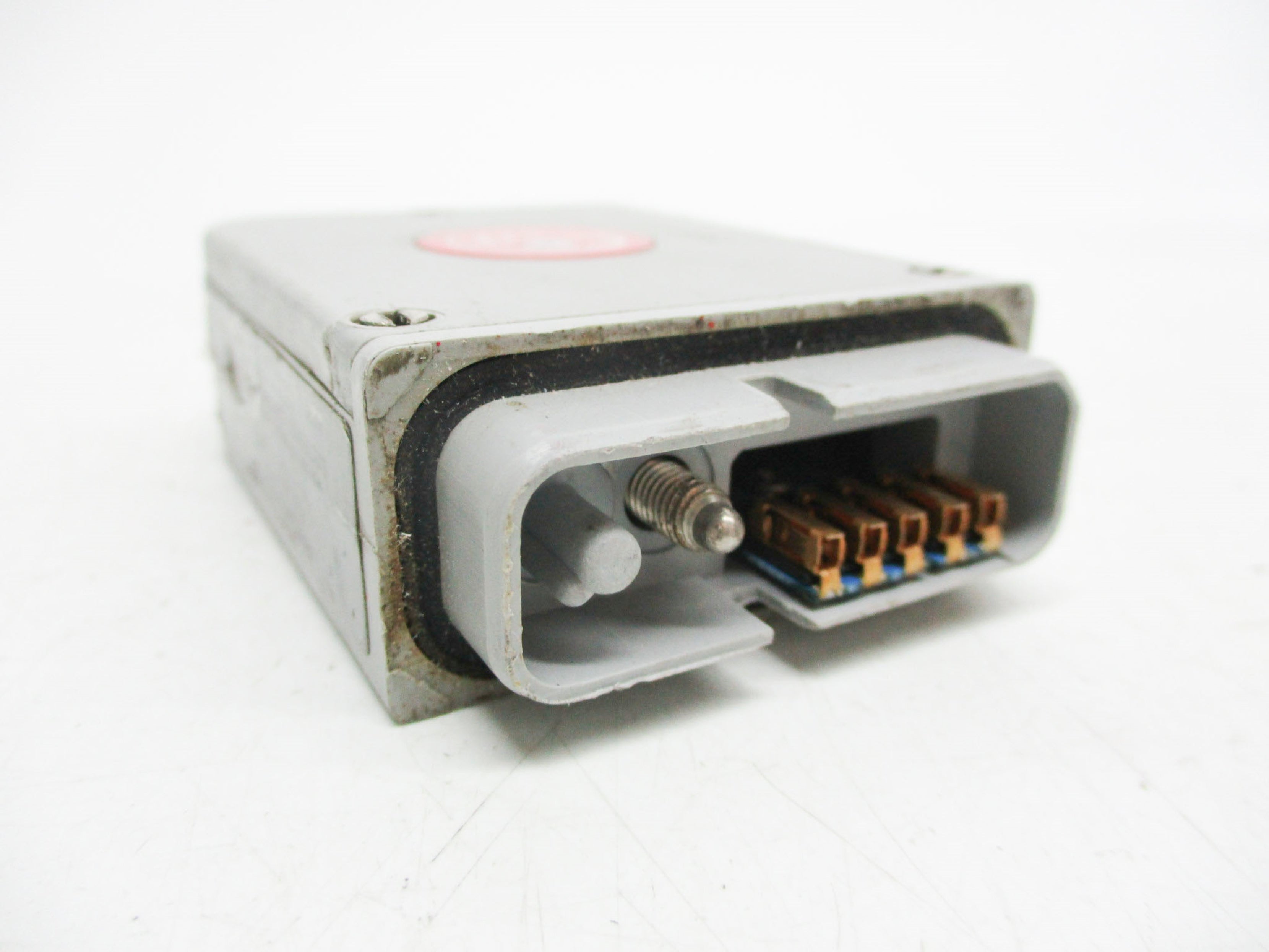 ECA 42LRC-5000 (AS PICTURED) UNMP