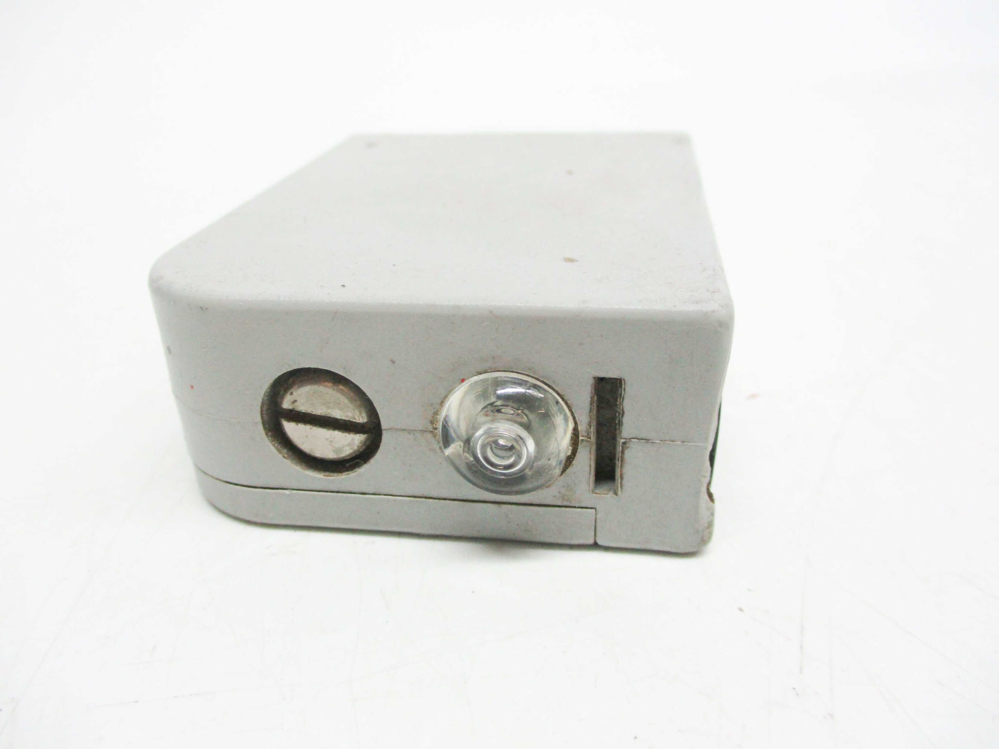 ECA 42LRC-5000 (AS PICTURED) UNMP