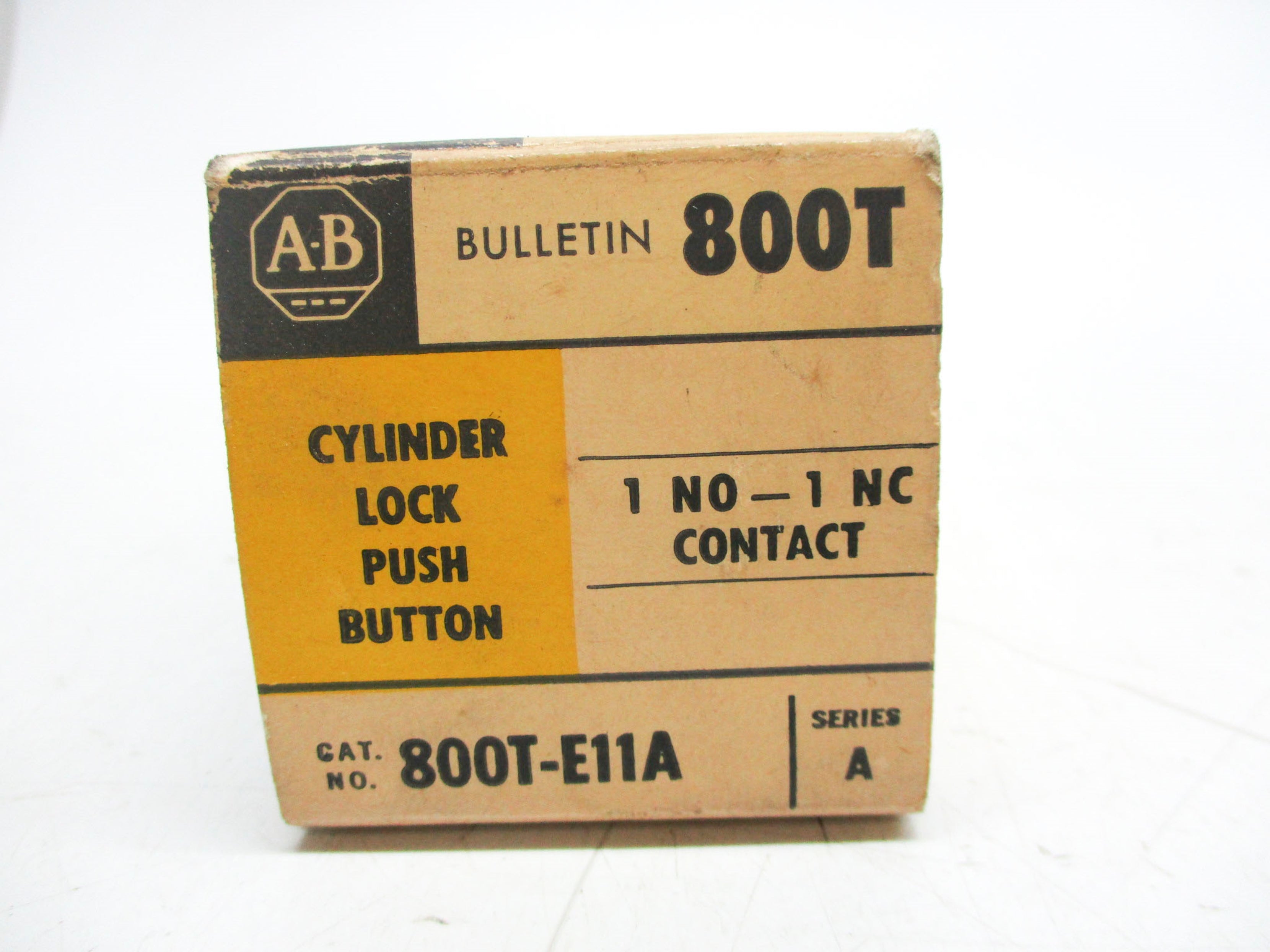 ALLEN BRADLEY 800T-E11A SER. A (NO KEY) (BK/YL) NSMP