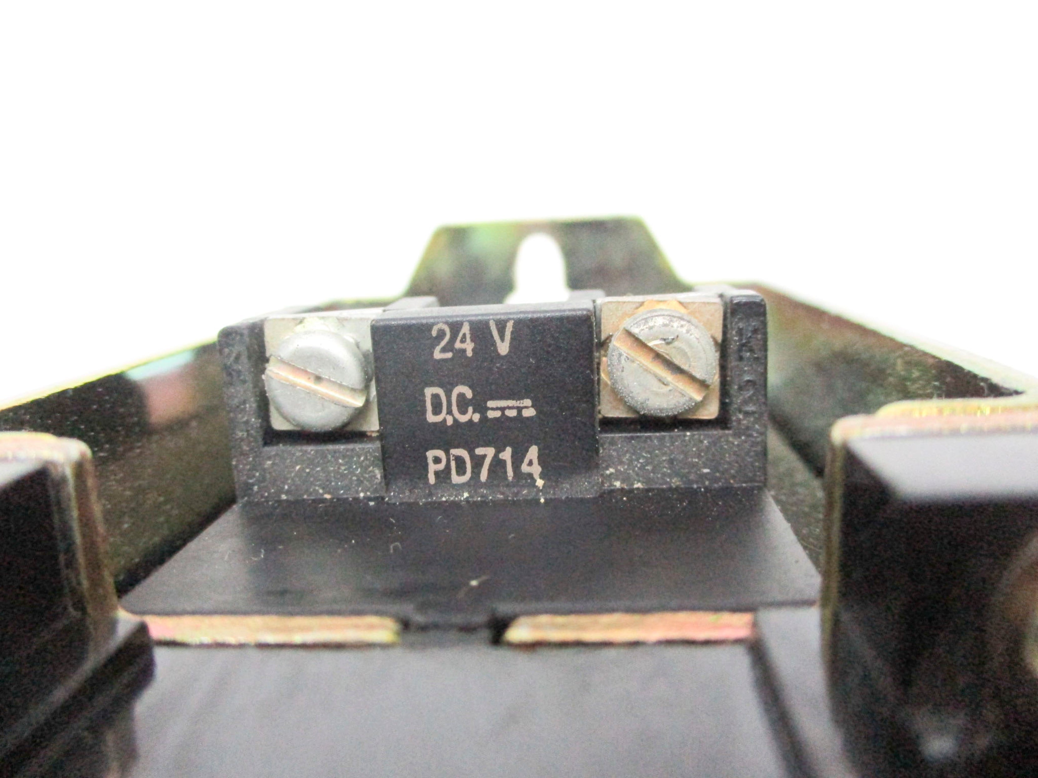 ALLEN BRADLEY 700DC-P400Z24 SER. A 24VDC (AS PICTURED) NSNP