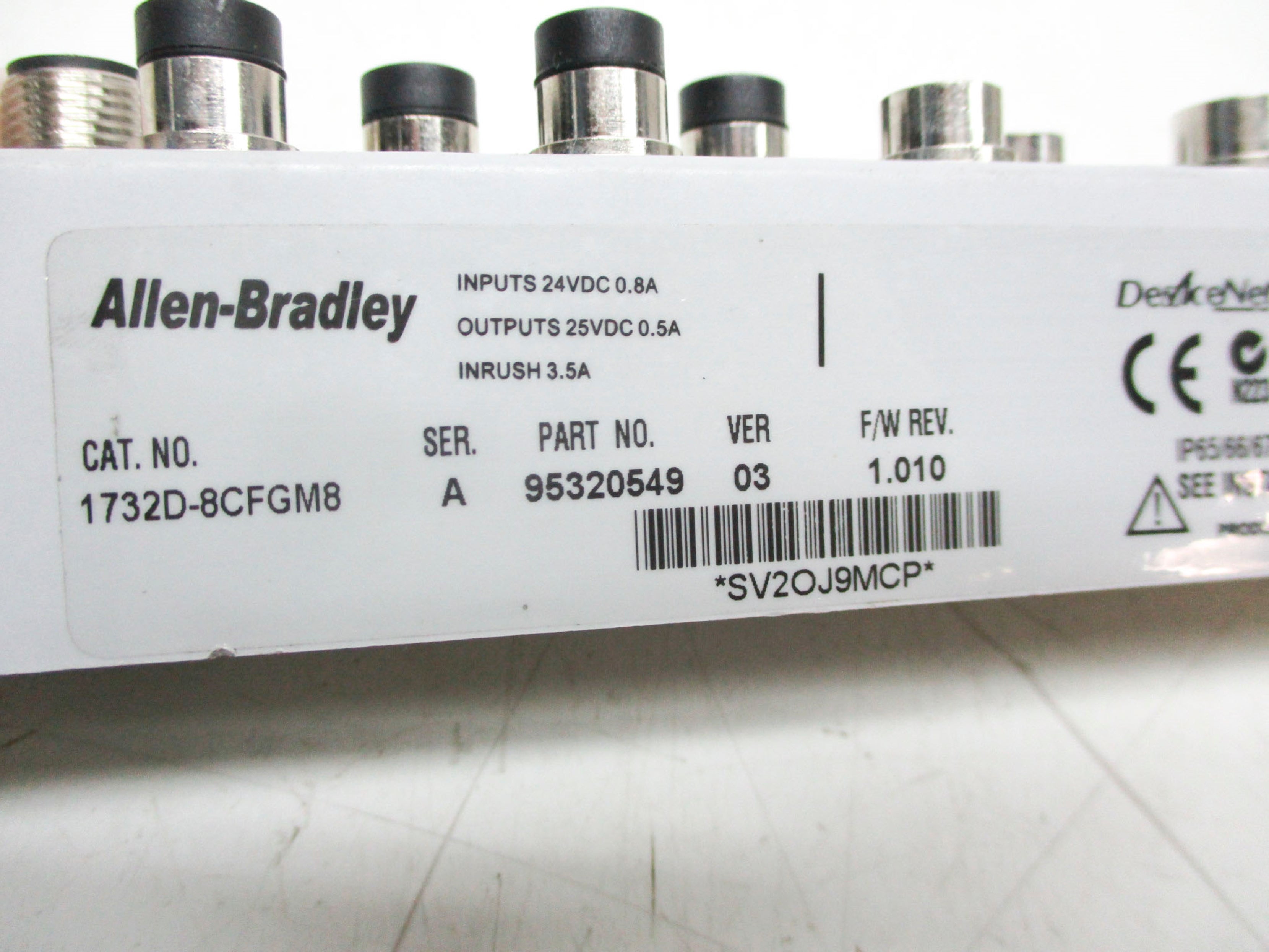 ALLEN BRADLEY 1732D-8CFGM8 SER. A F/W: 1.010 (AS PICTURED) UNMP