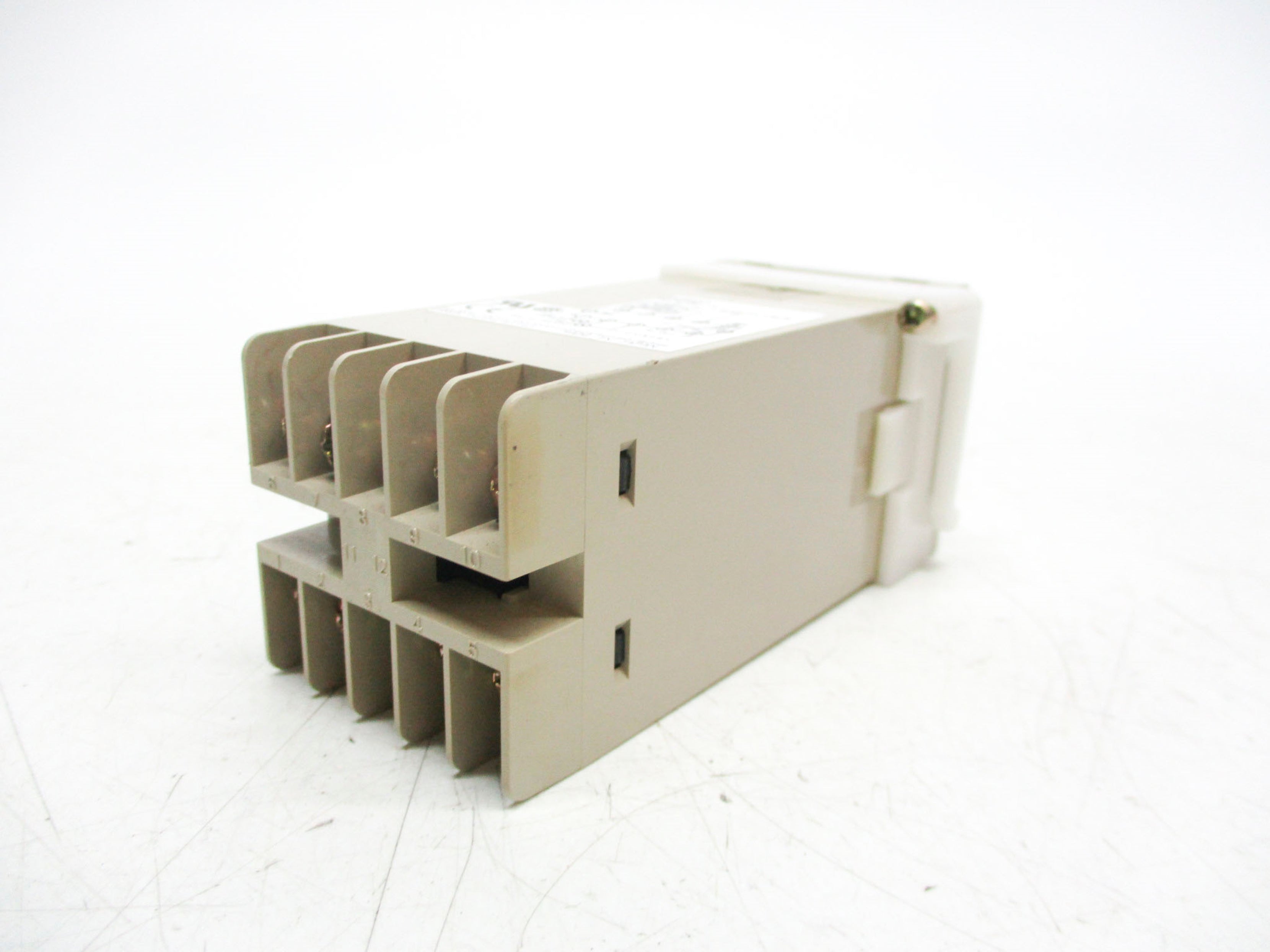 OMRON H7CR-A NSNP